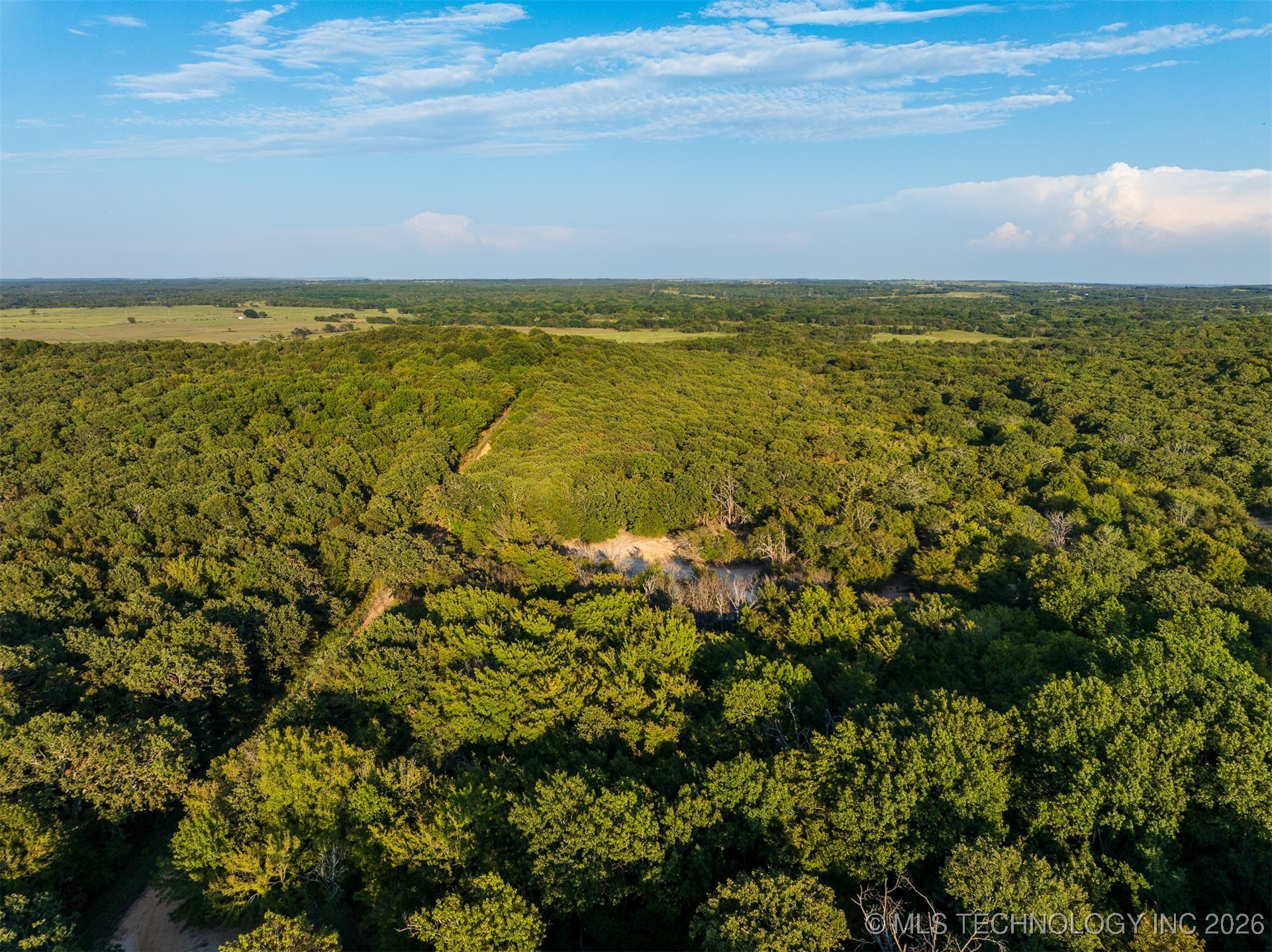 106082 N 3810 Street Property Photo 56