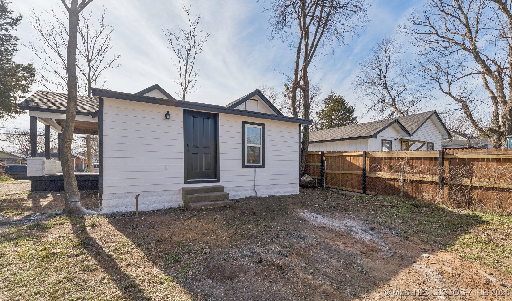 4129 W 8th Street Property Photo 15