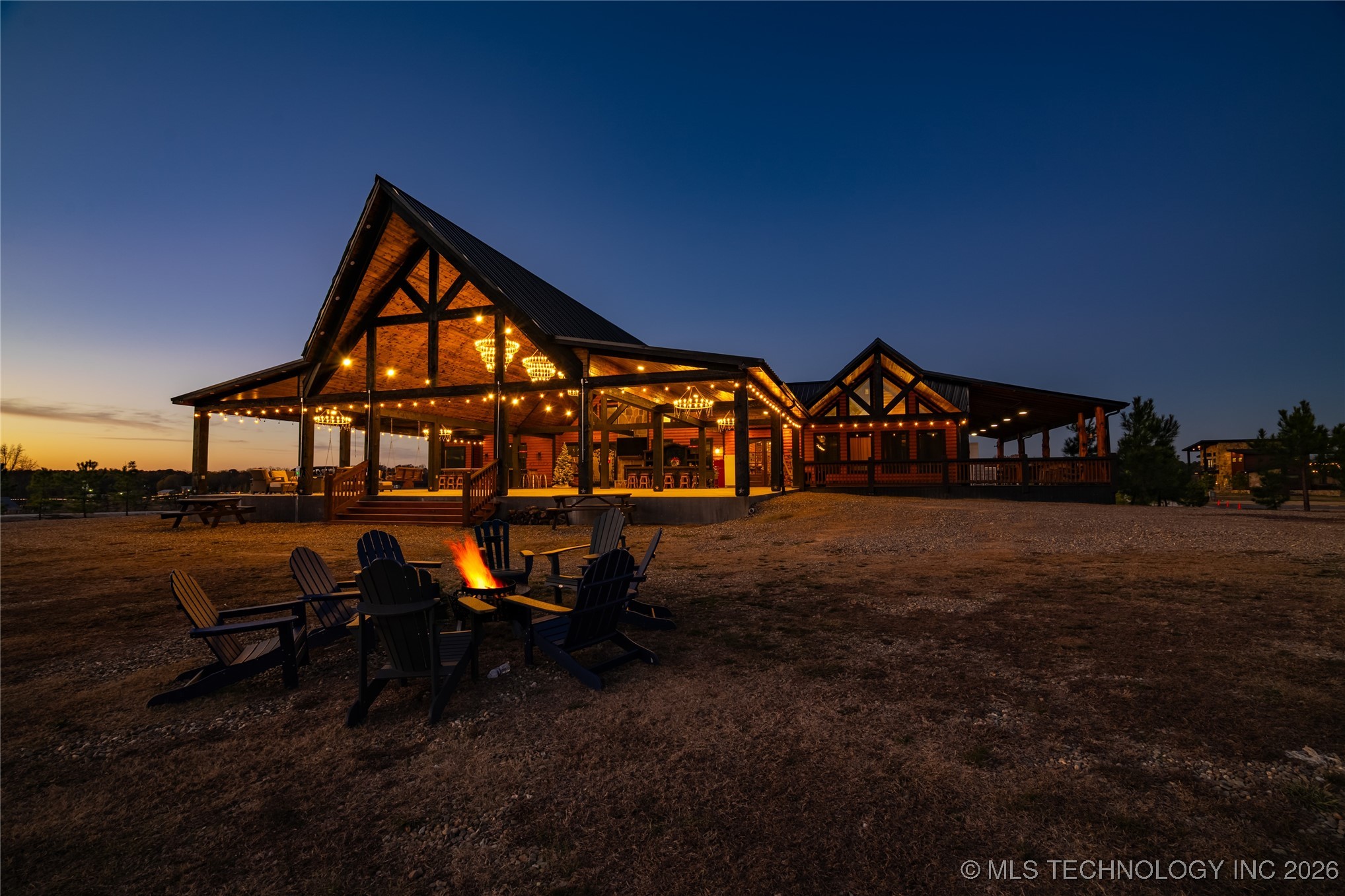 5148 N Us Highway 259 Property Photo 8