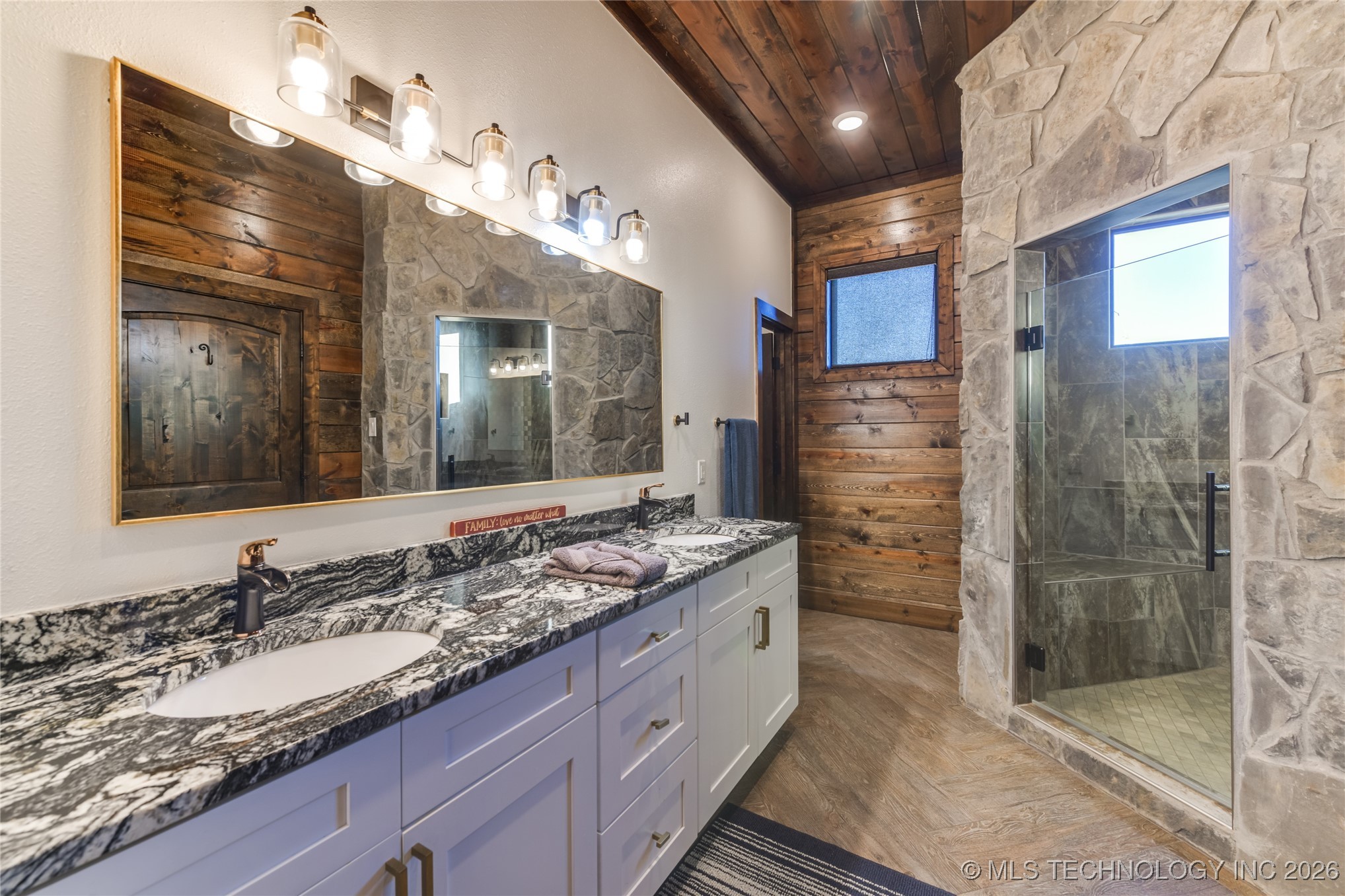 5148 N Us Highway 259 Property Photo 57