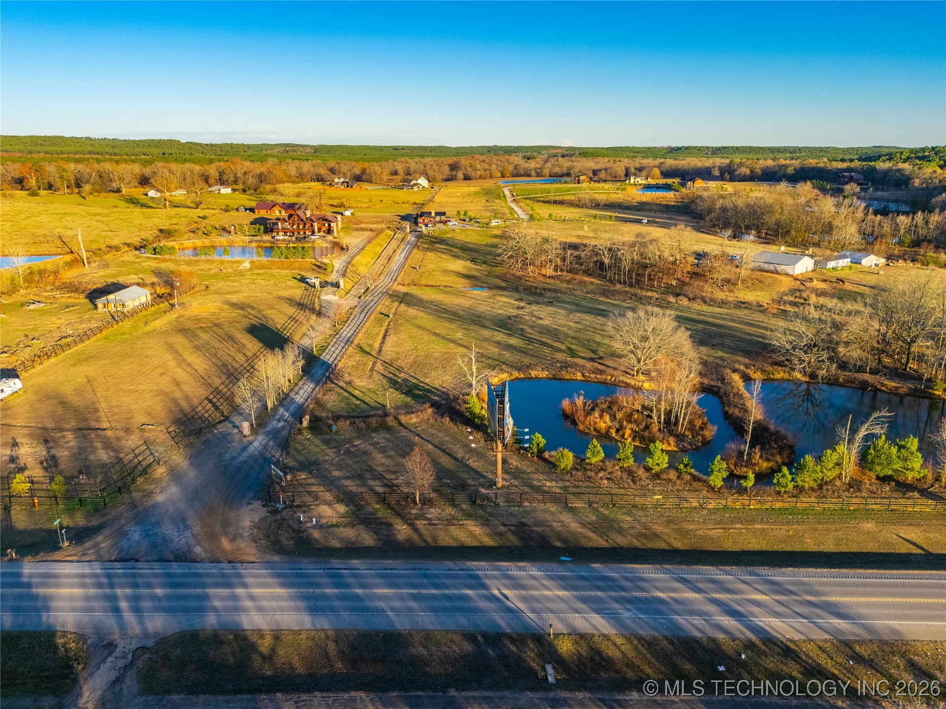 5148 N Us Highway 259 Property Photo 63