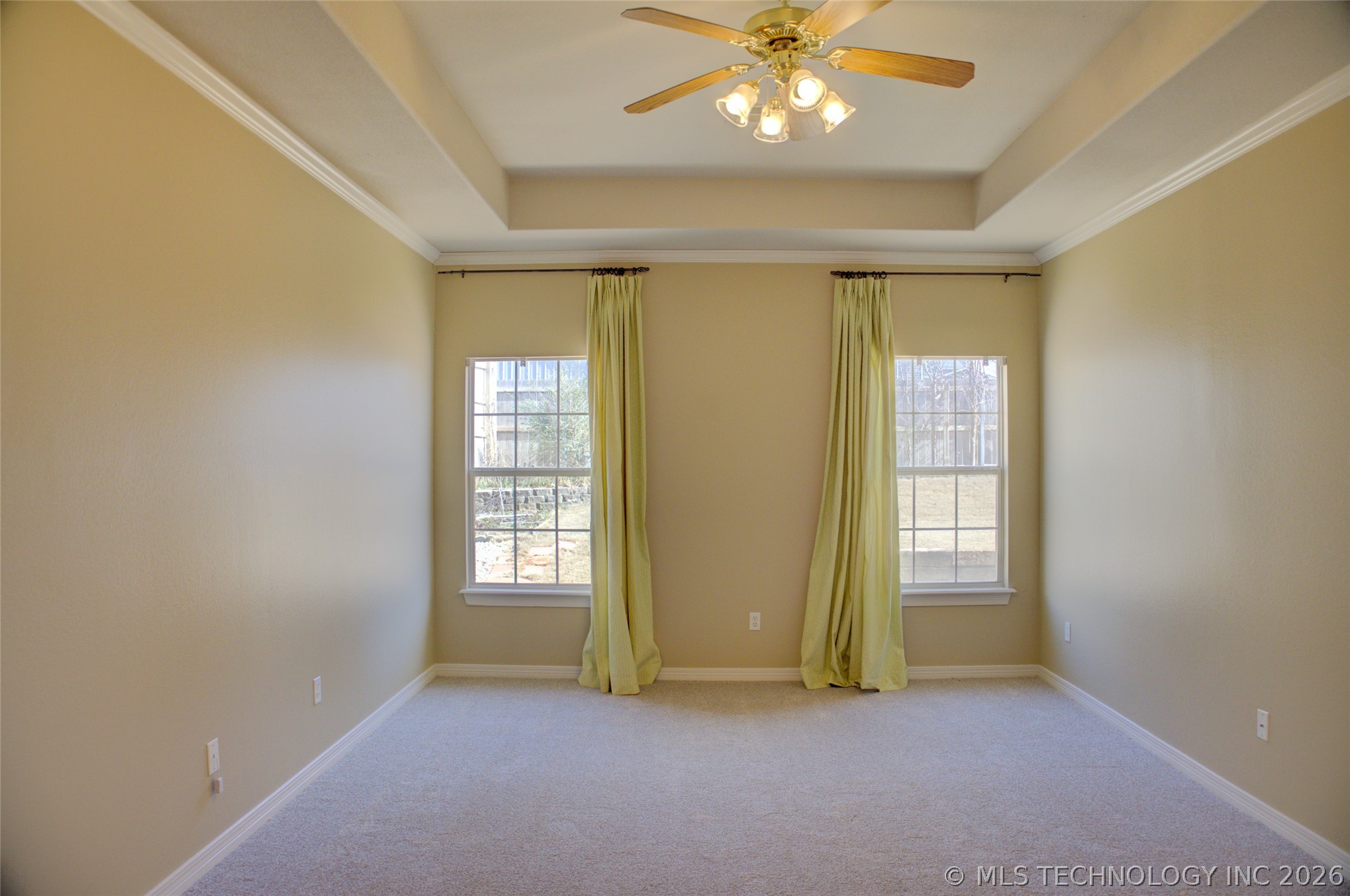 11407 S Locust Avenue Property Photo 22