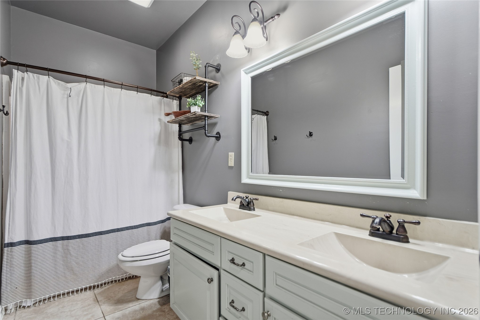 2512 E 138th Court S Property Photo 34