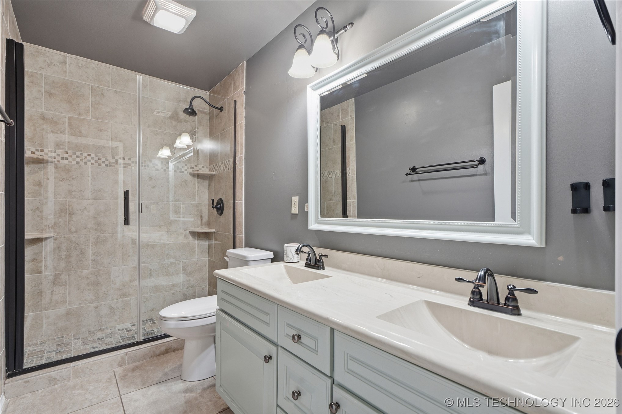 2512 E 138th Court S Property Photo 39