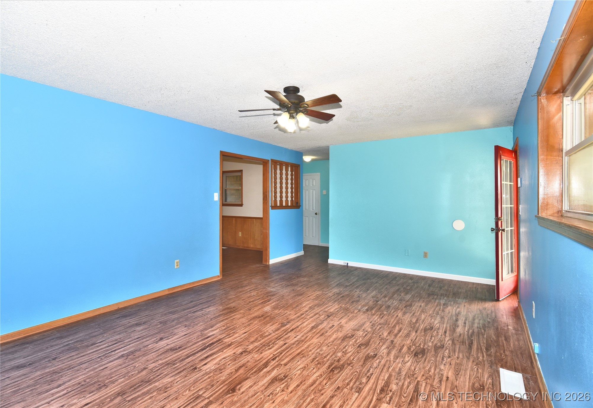 139 Meadow View Street Property Photo 7