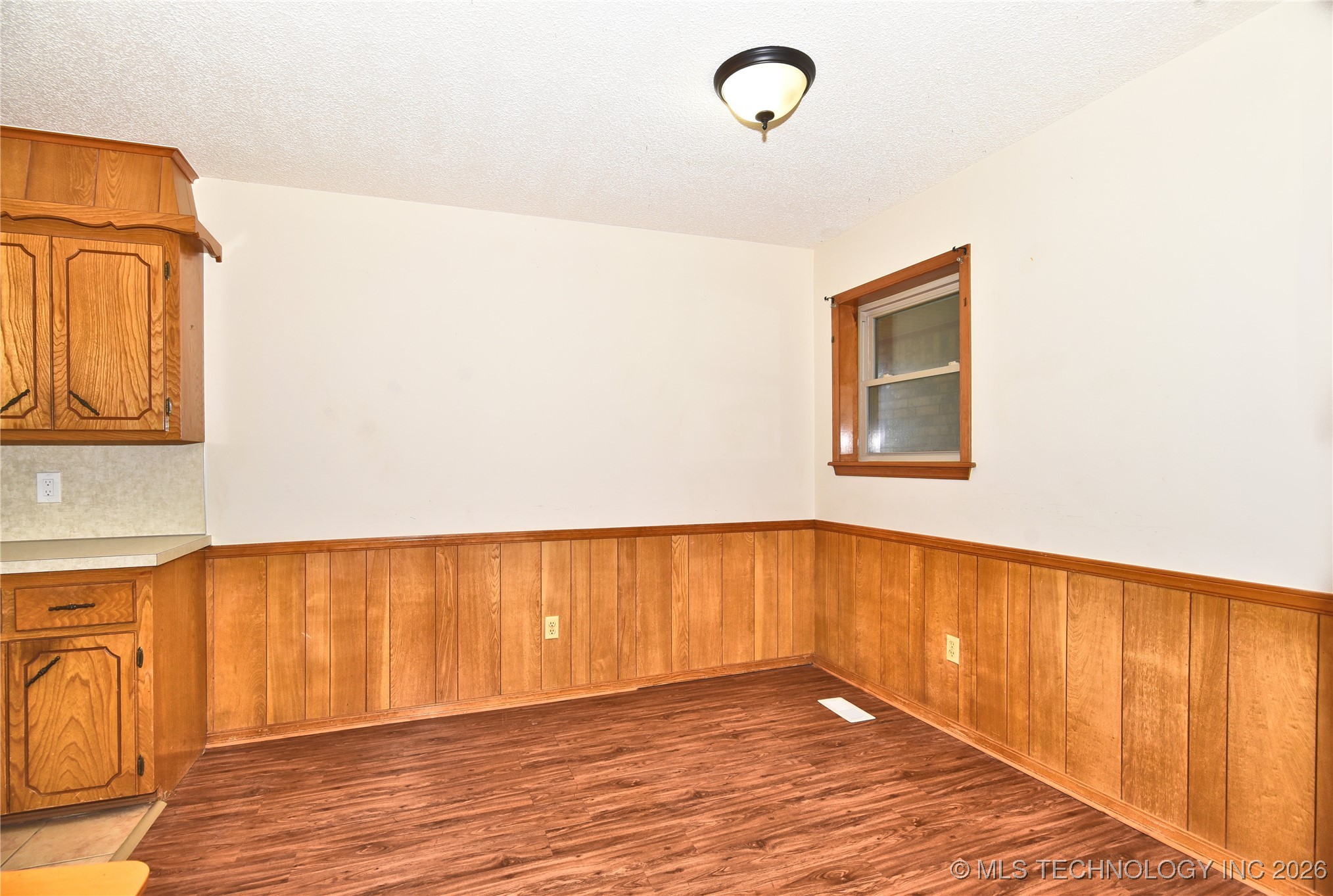 139 Meadow View Street Property Photo 12