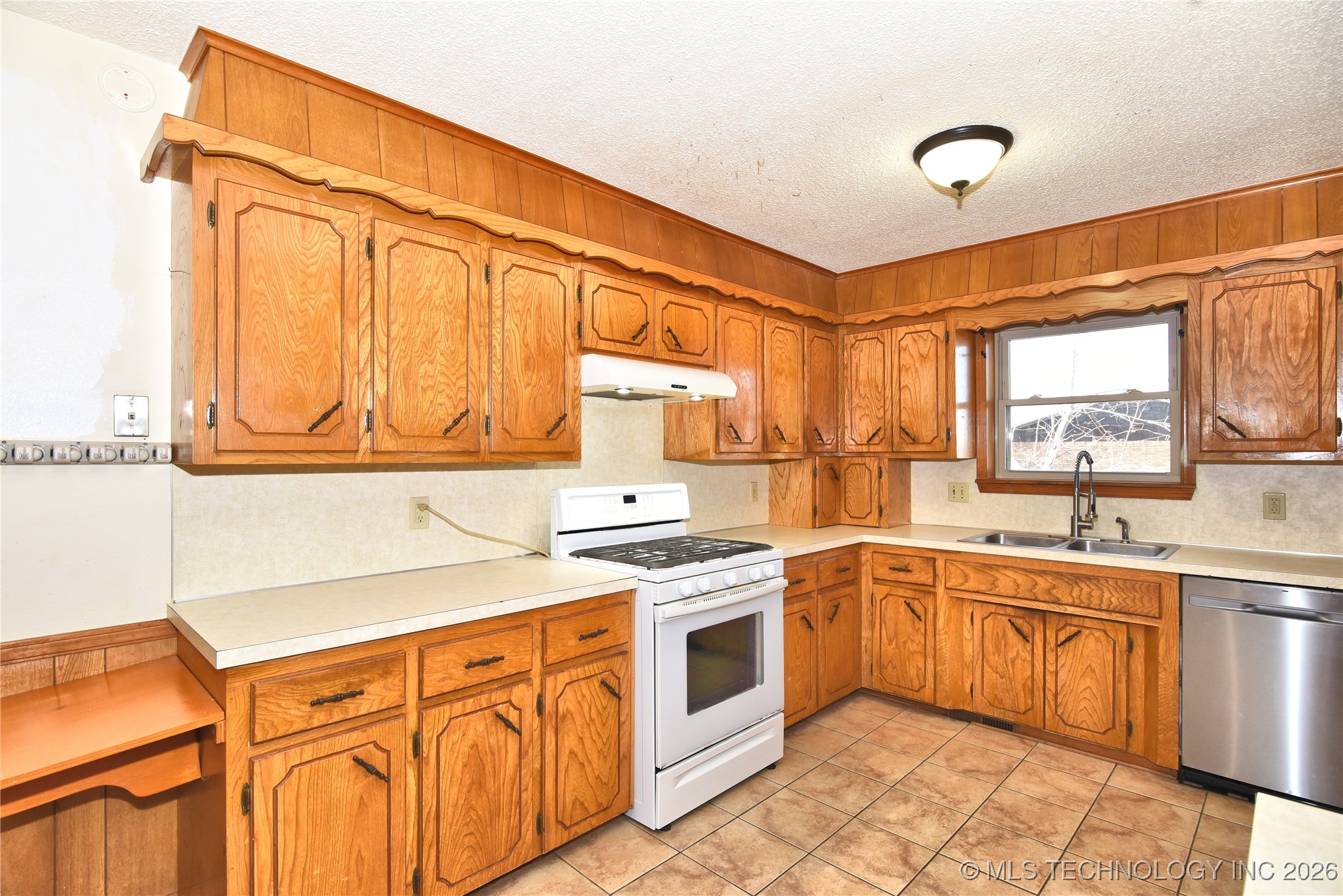 139 Meadow View Street Property Photo 13