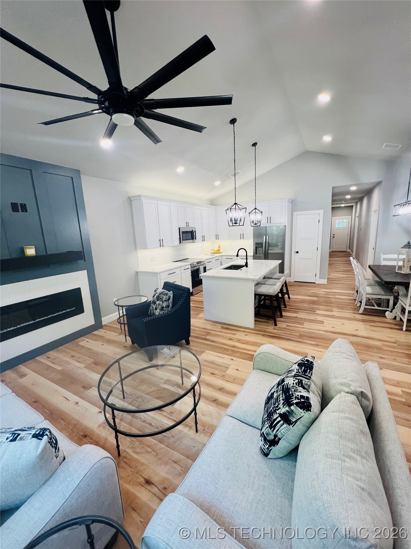 31 Circle Drive Property Photo 6