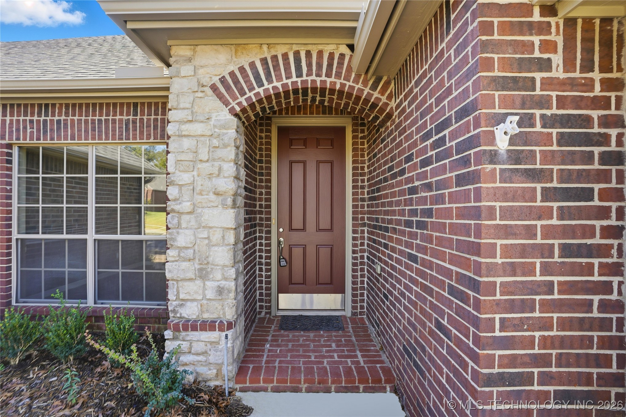 4526 E 141st Place S Property Photo 5