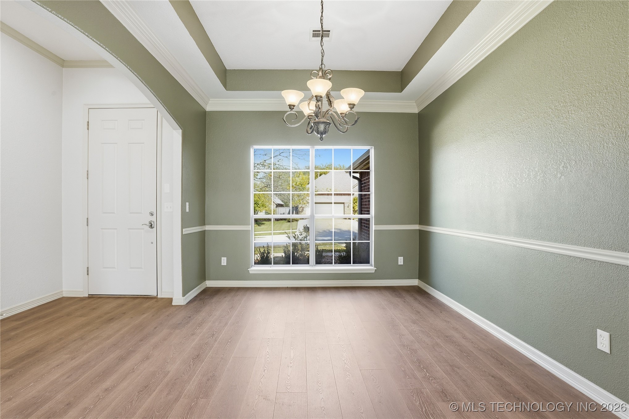 4526 E 141st Place S Property Photo 12