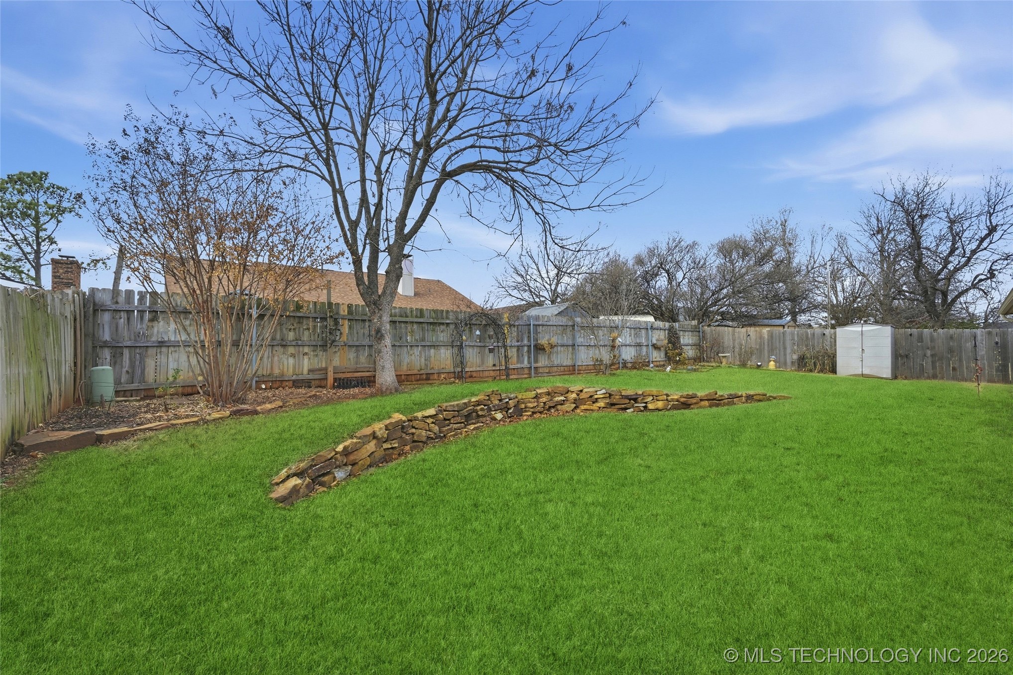 10513 Admiral Drive Property Photo 4