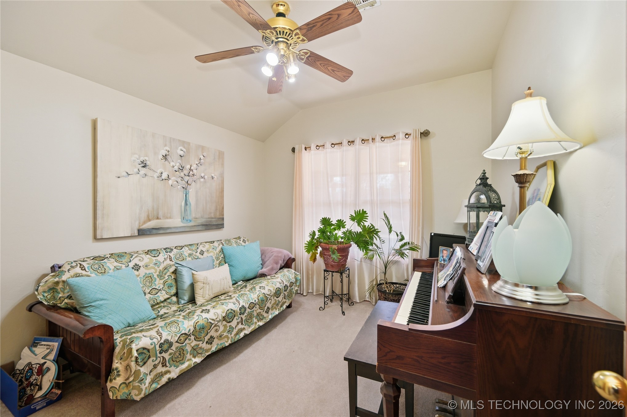 10513 Admiral Drive Property Photo 10