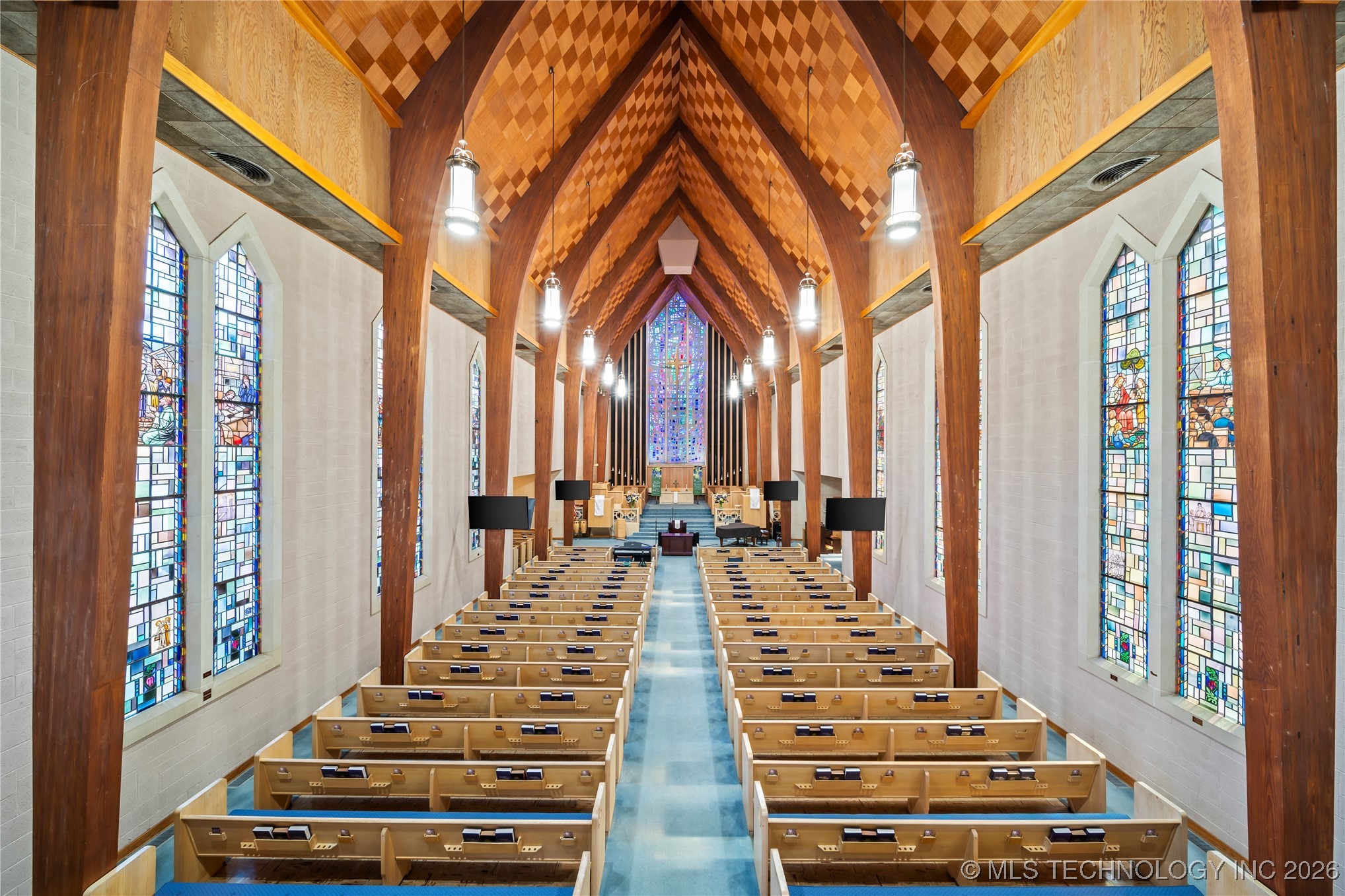 1505 E Grand Avenue Property Photo 33