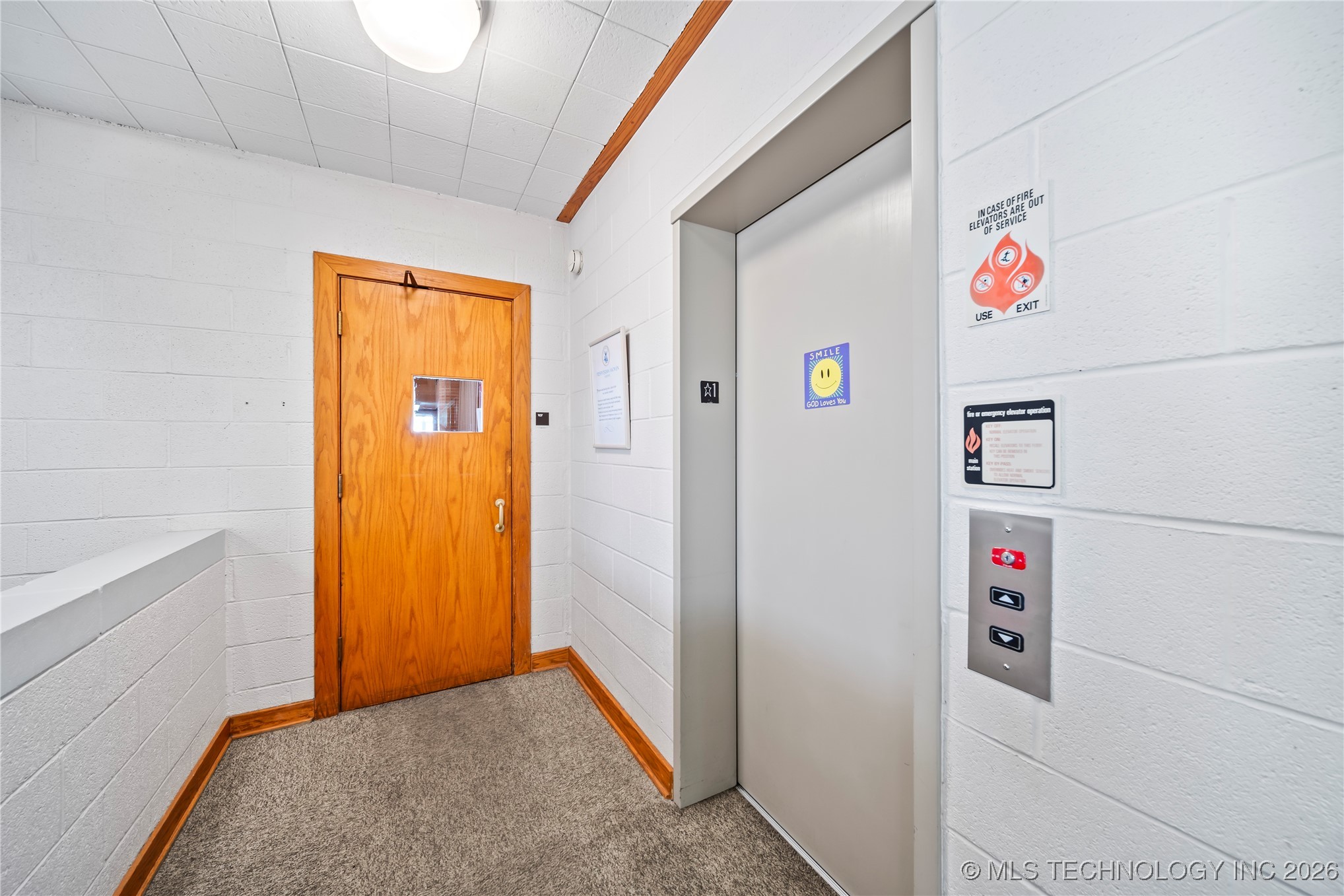 1505 E Grand Avenue Property Photo 43