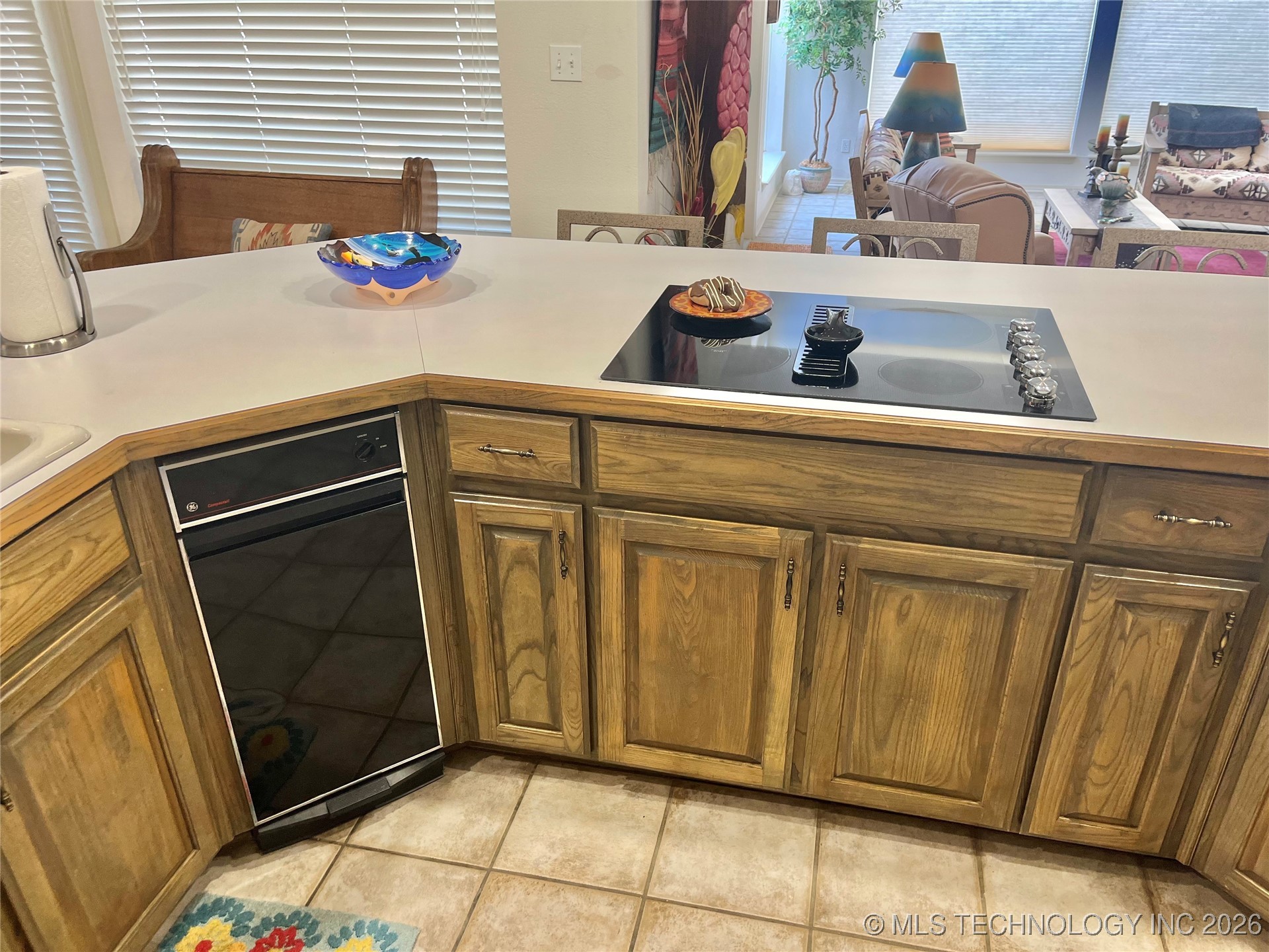 5168 Tower Drive Property Photo 8