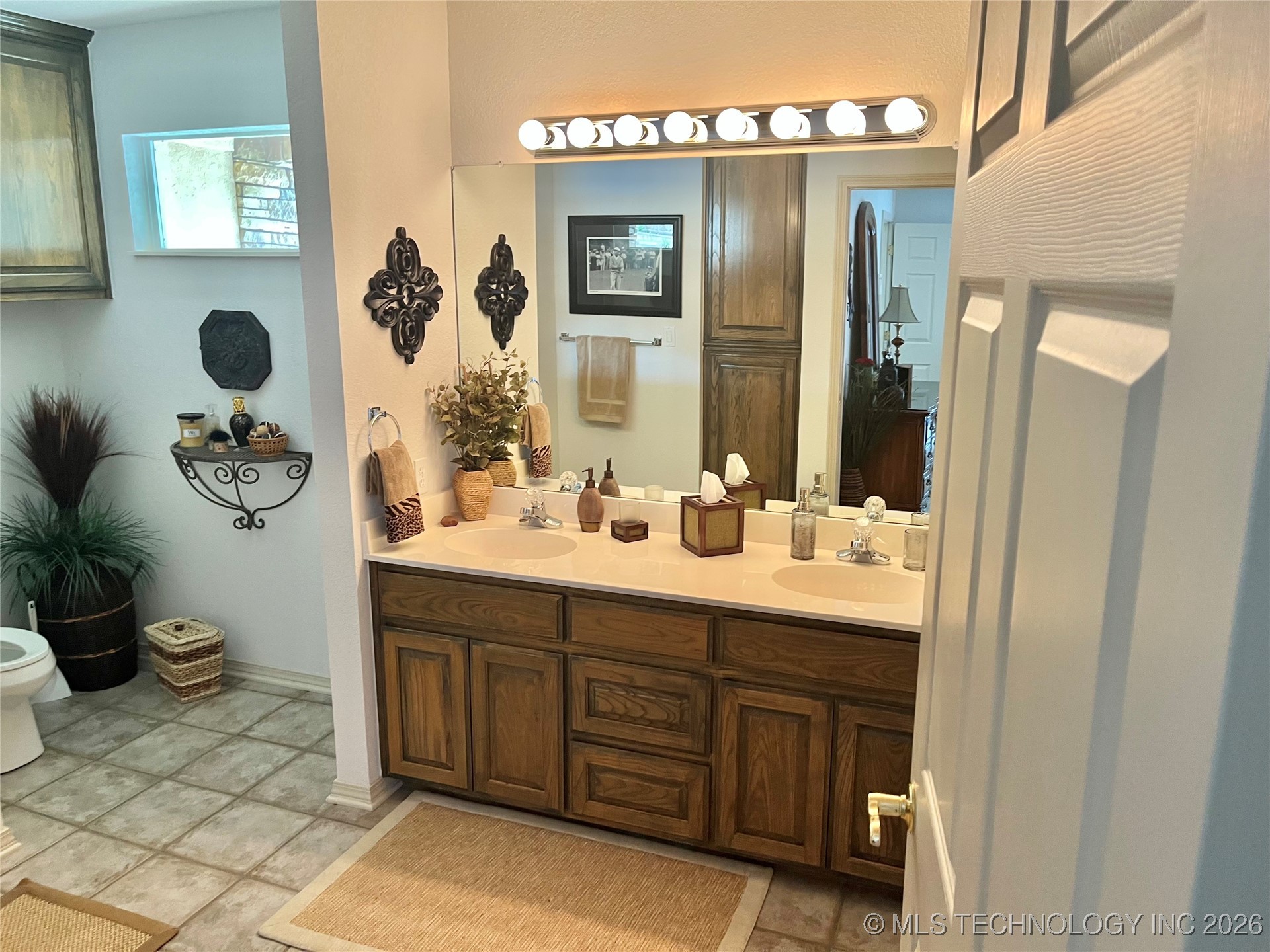 5168 Tower Drive Property Photo 14