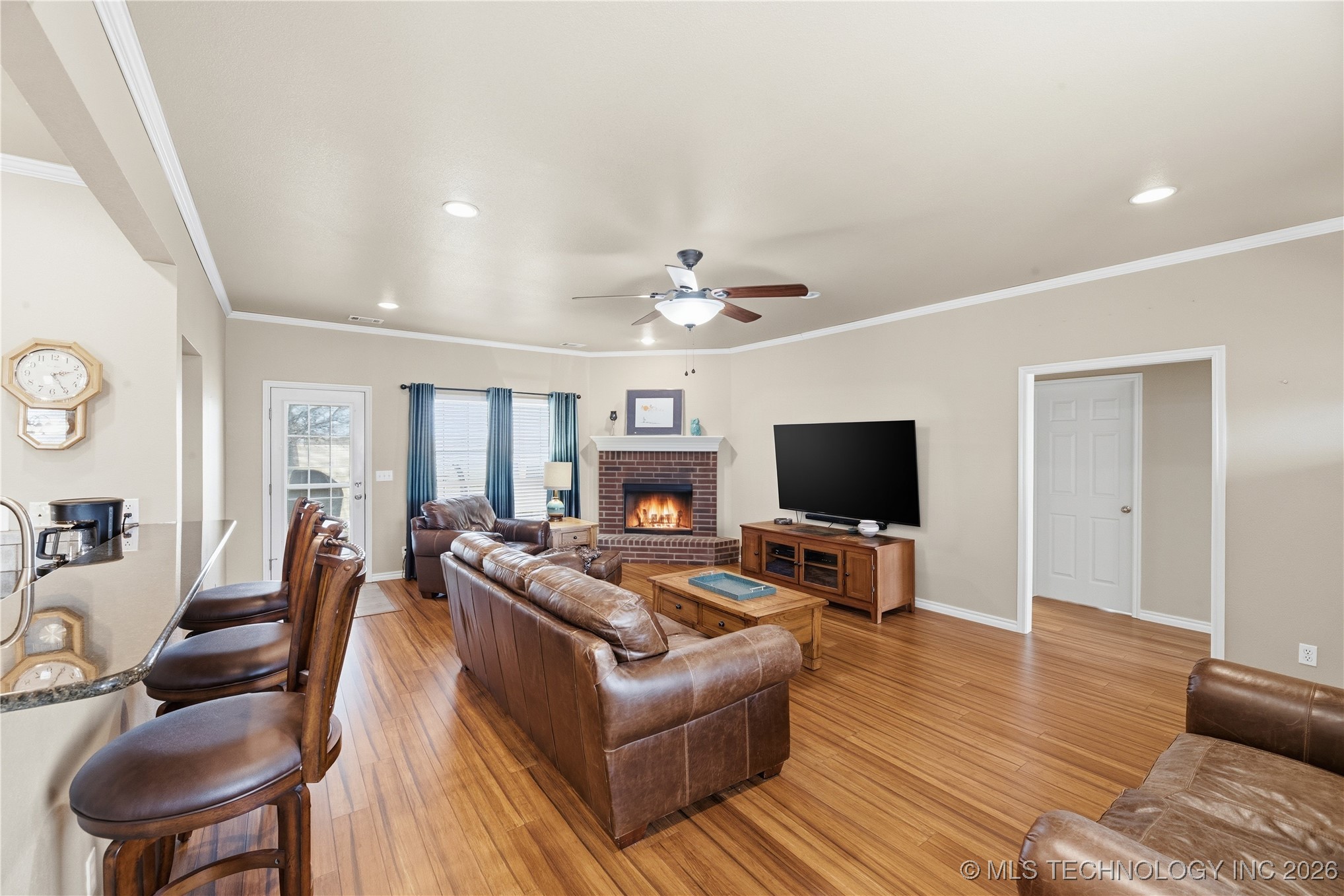 18435 N Jamestown Avenue Property Photo 5