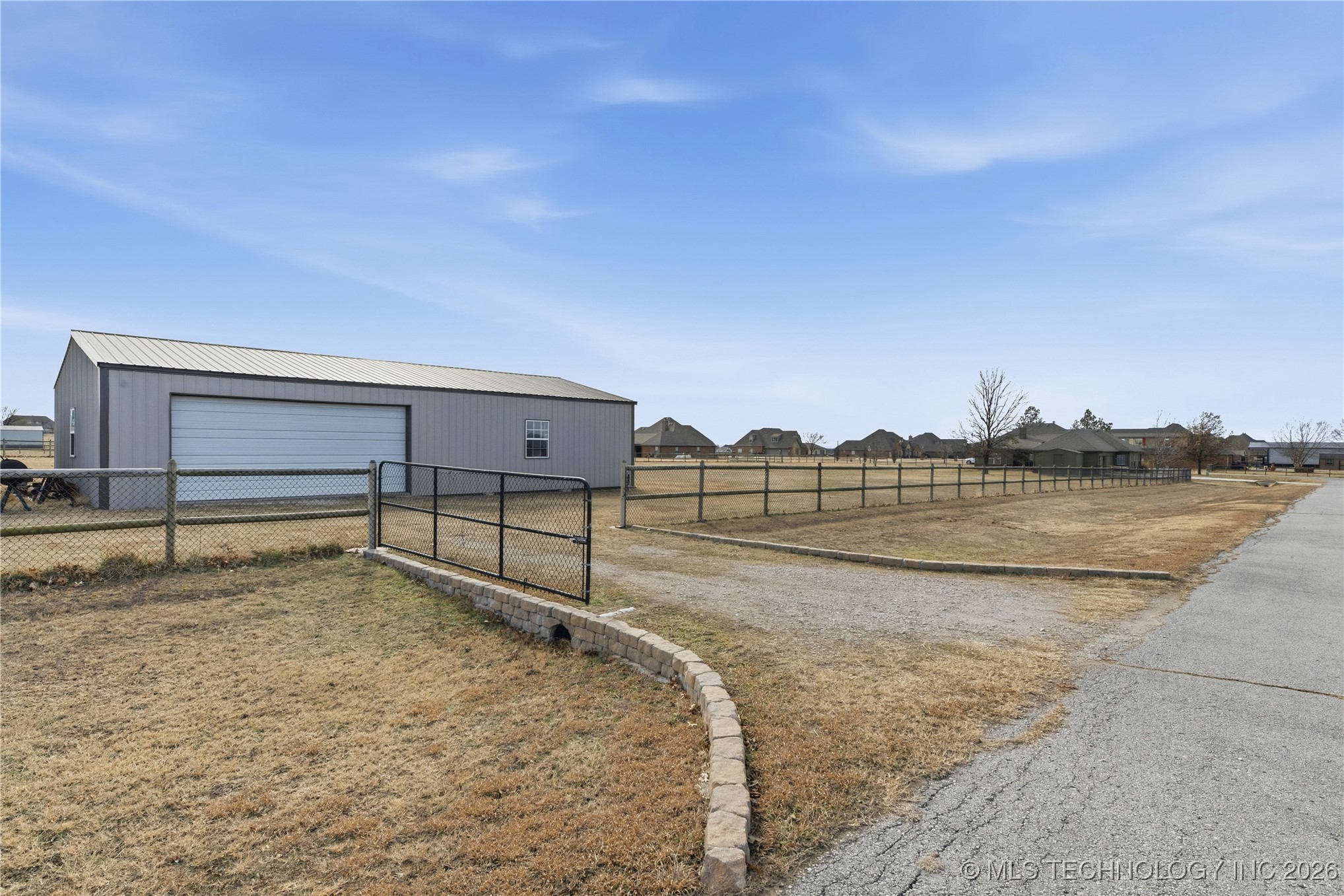 18435 N Jamestown Avenue Property Photo 25