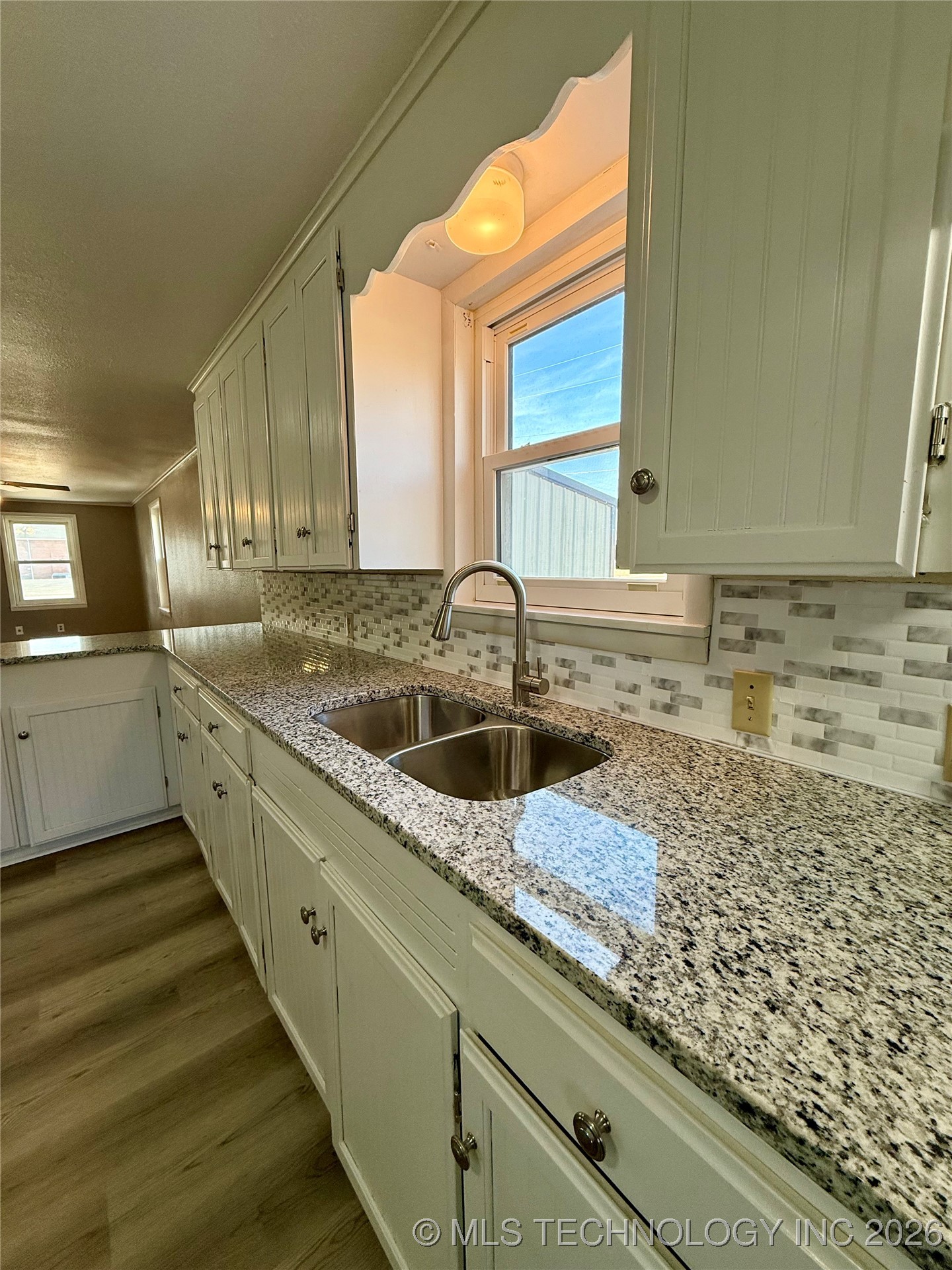 204 N Garrison Avenue Property Photo 9