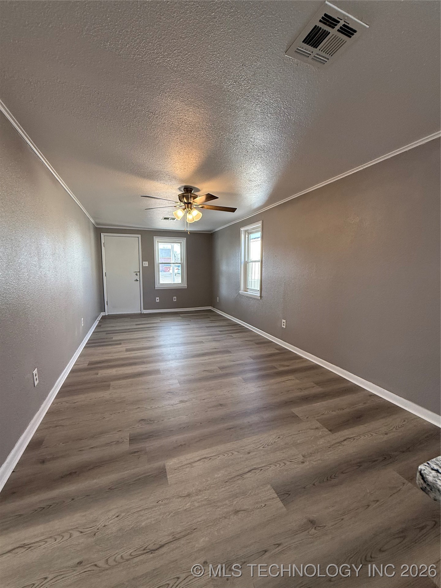 204 N Garrison Avenue Property Photo 14