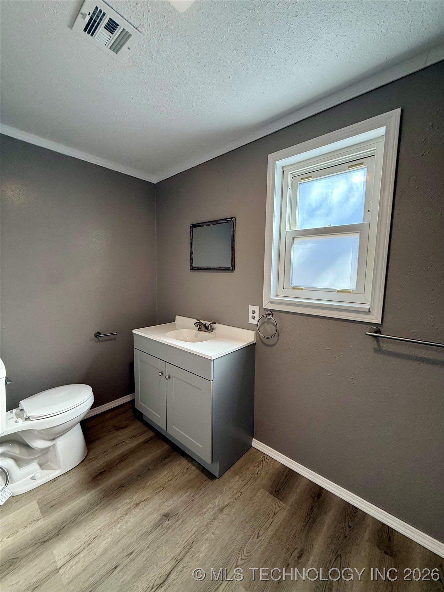 204 N Garrison Avenue Property Photo 15