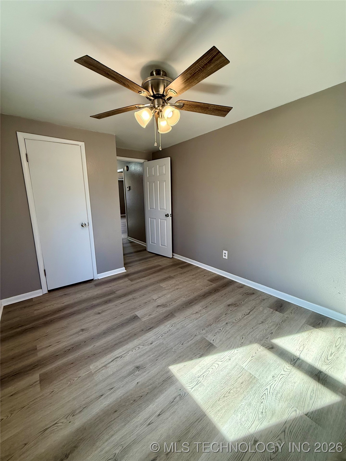 204 N Garrison Avenue Property Photo 20