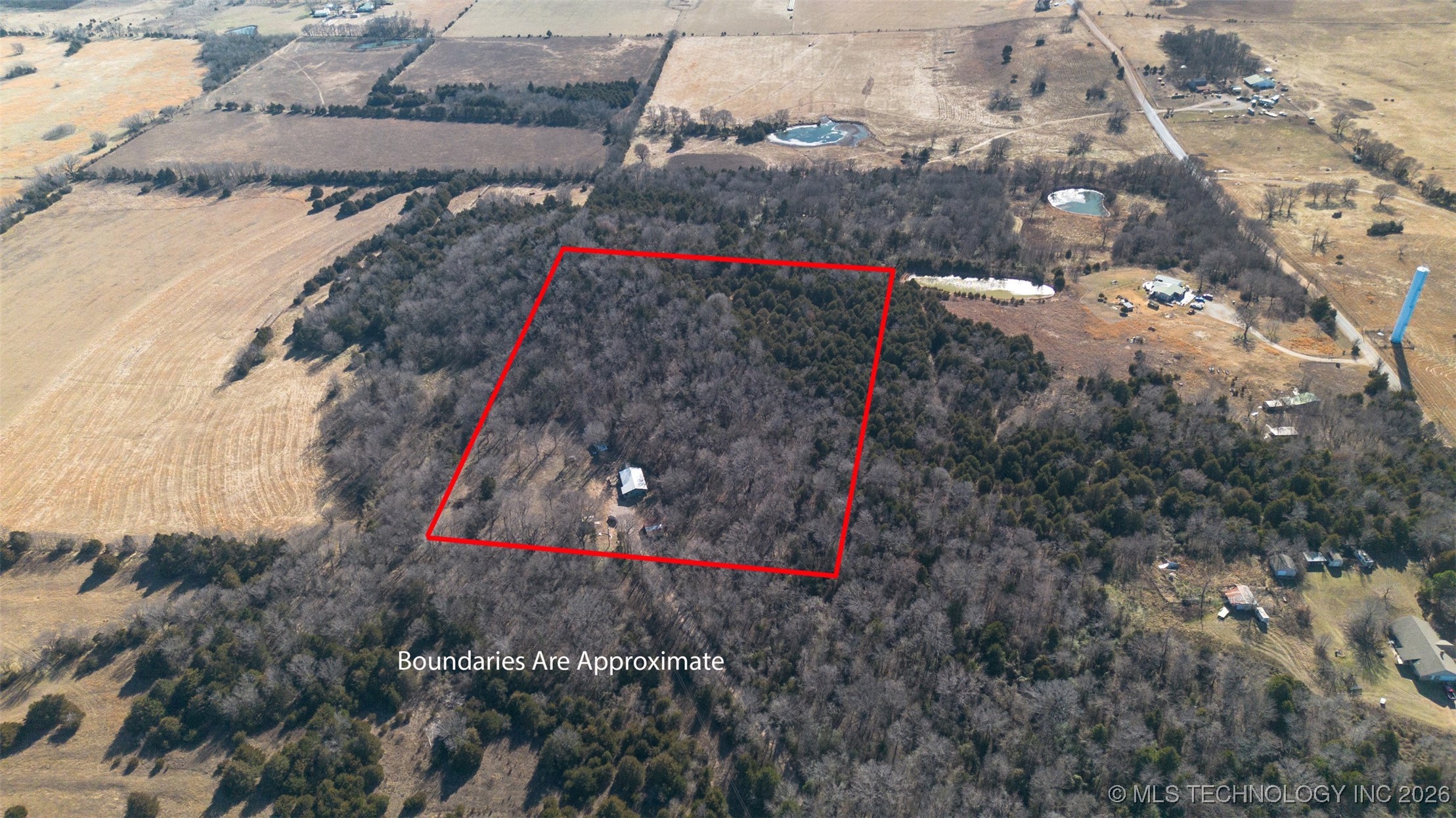 438139 E 360 Property Photo 3