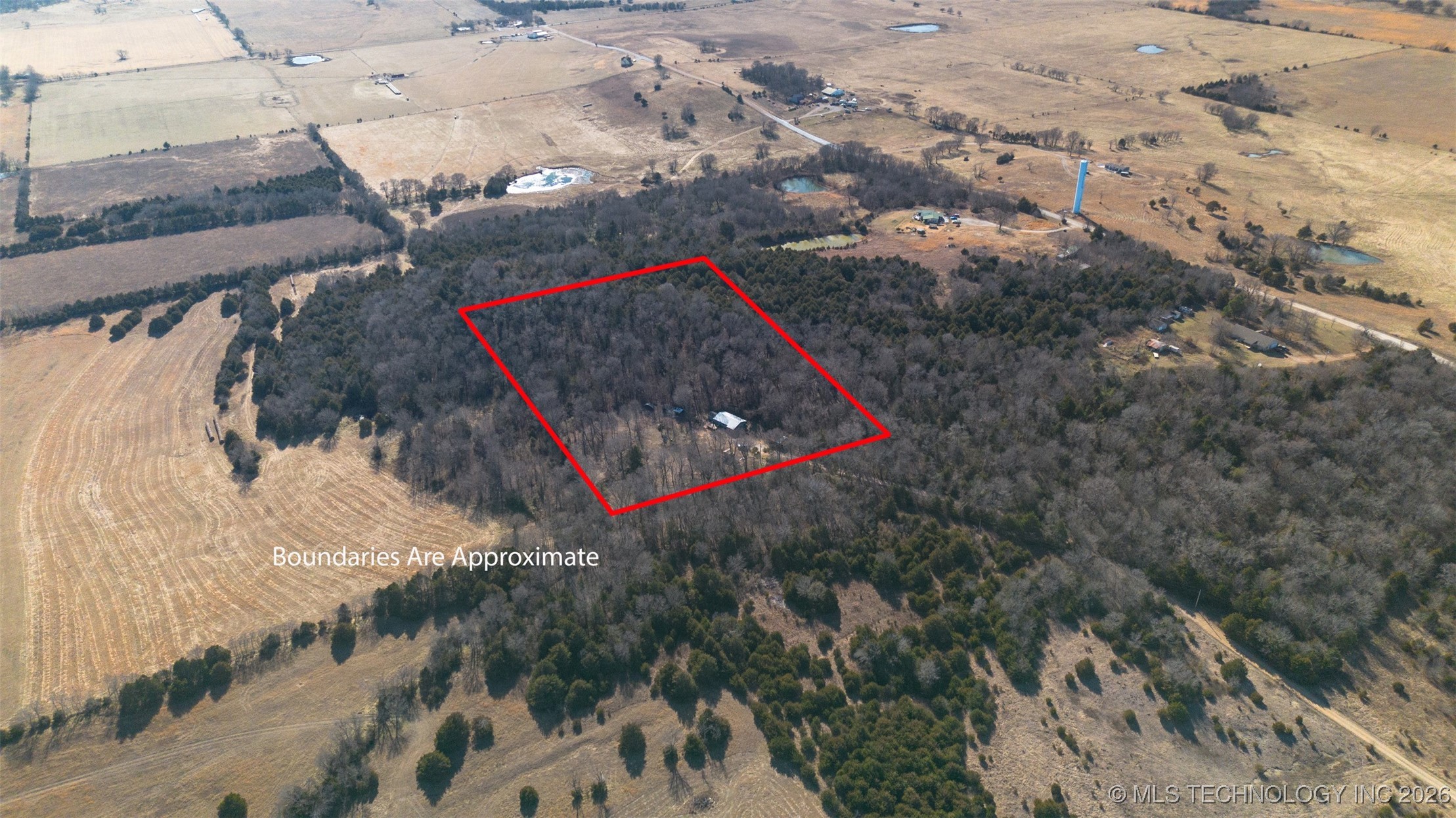 438139 E 360 Property Photo 4