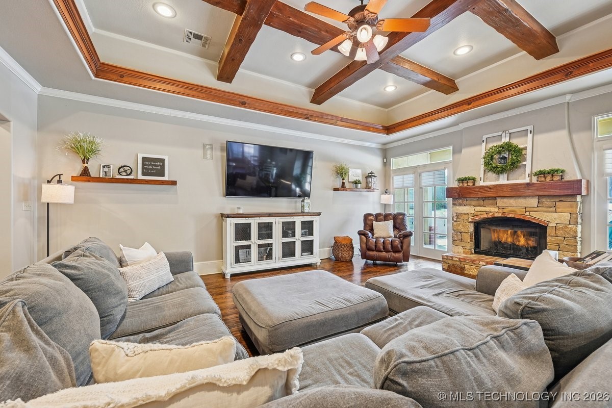 10612 S 91st East Avenue Property Photo 10