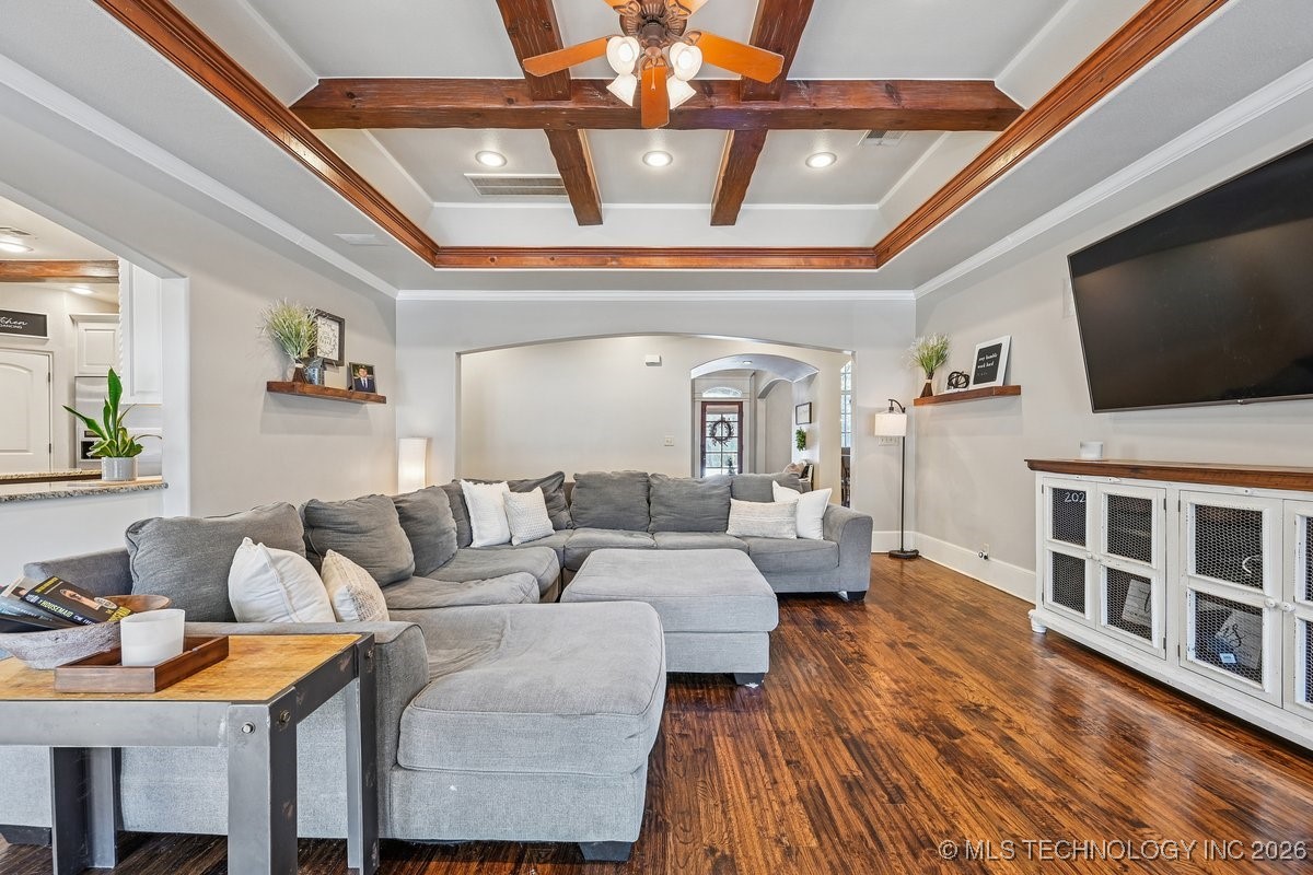 10612 S 91st East Avenue Property Photo 12