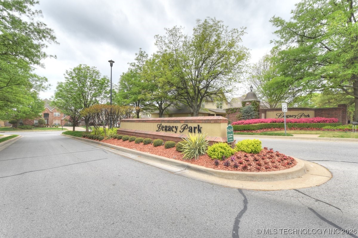 10612 S 91st East Avenue Property Photo 65