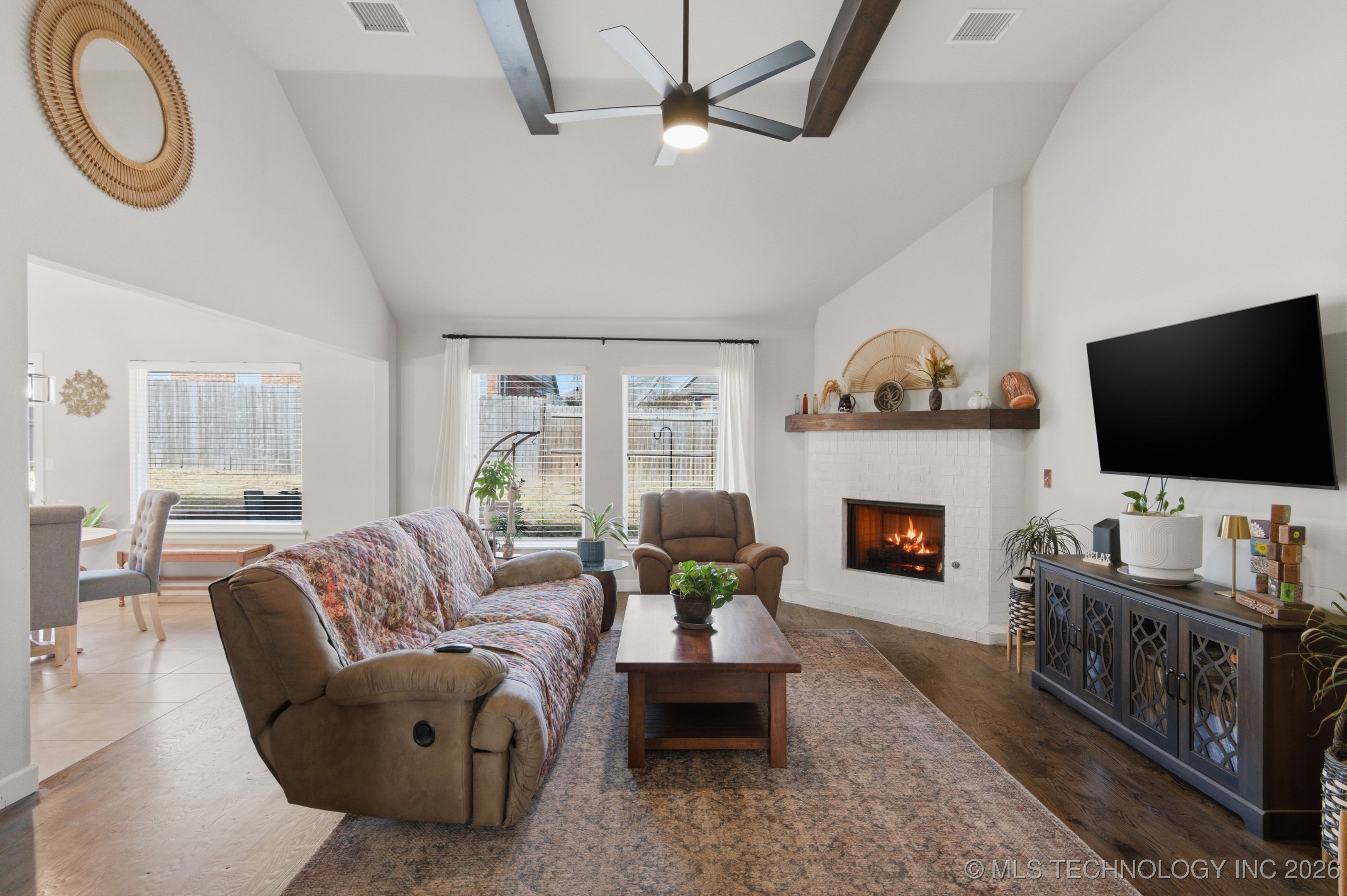 2604 W Natchez Street Property Photo 6