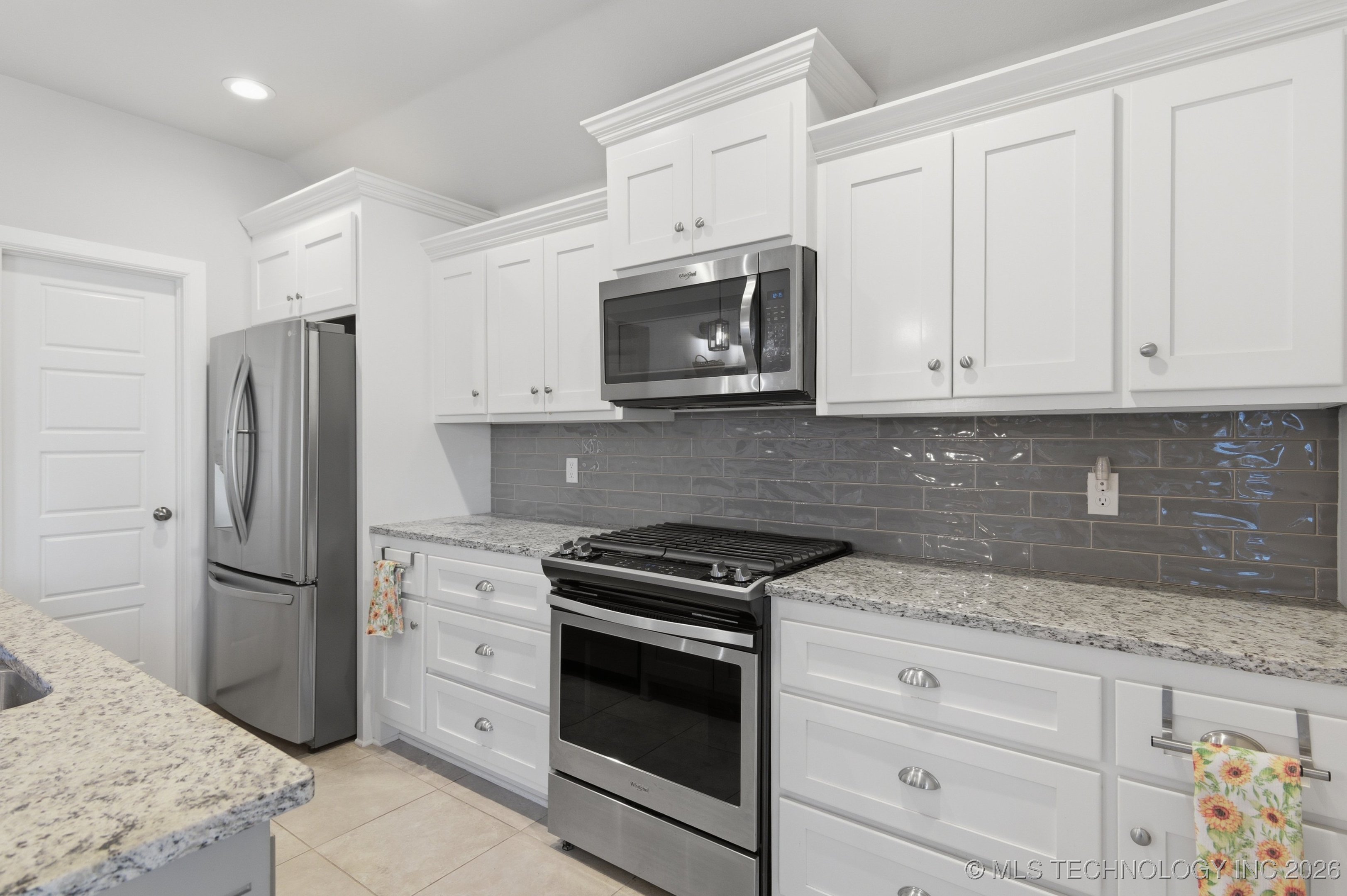 2604 W Natchez Street Property Photo 11