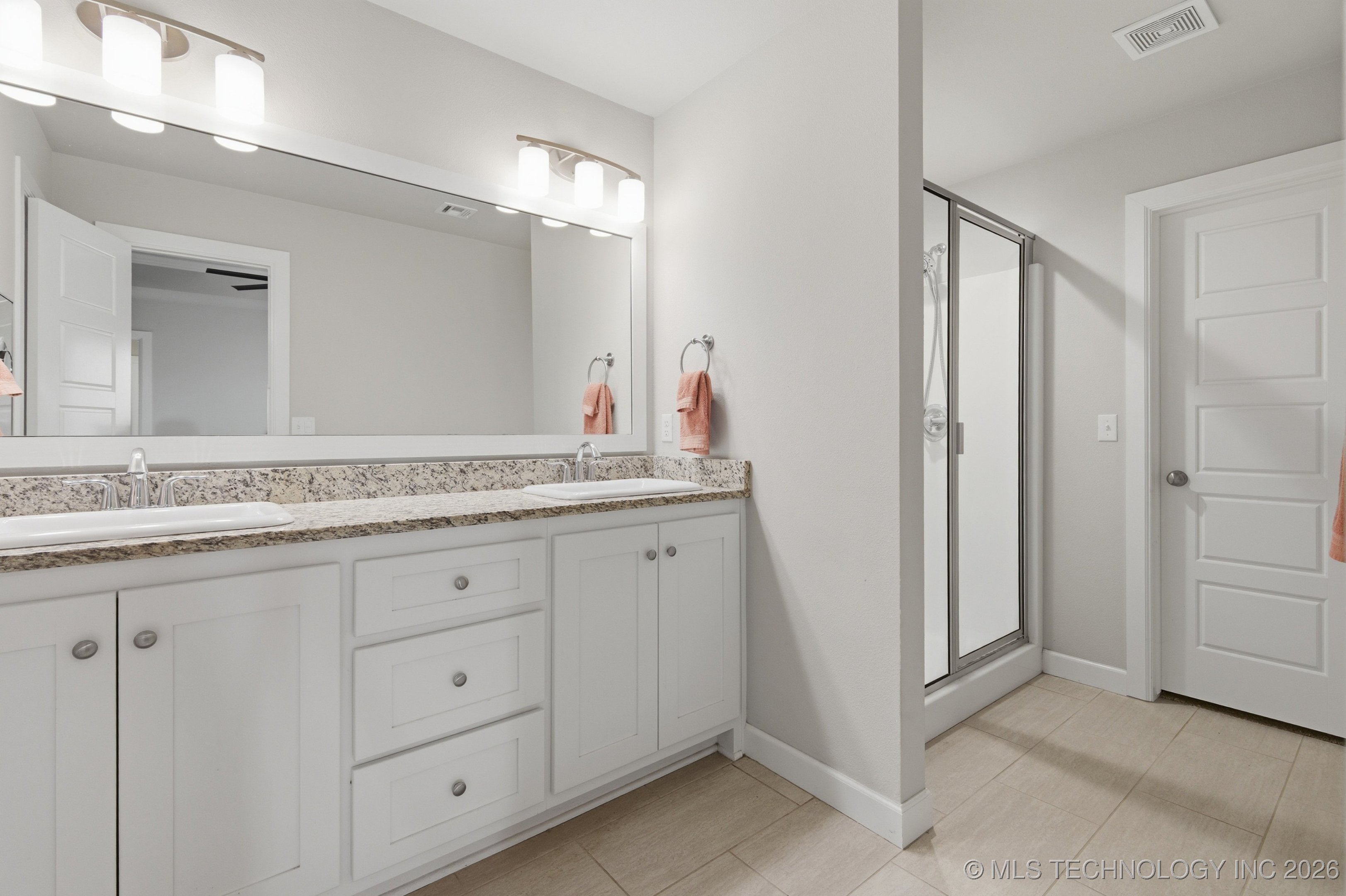 2604 W Natchez Street Property Photo 15