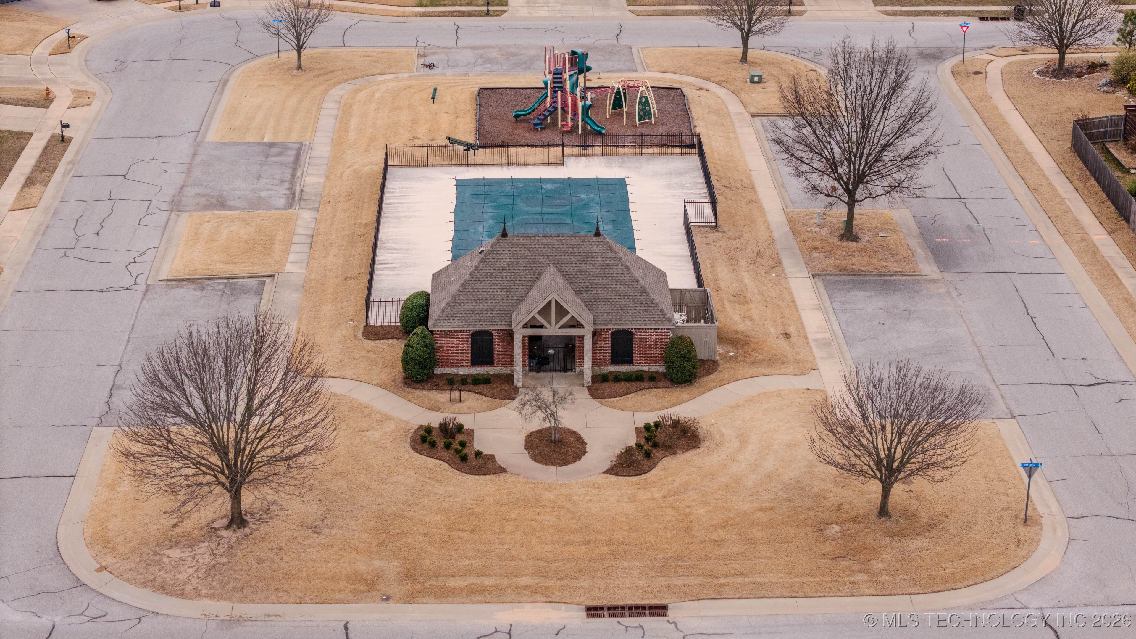 2604 W Natchez Street Property Photo 29