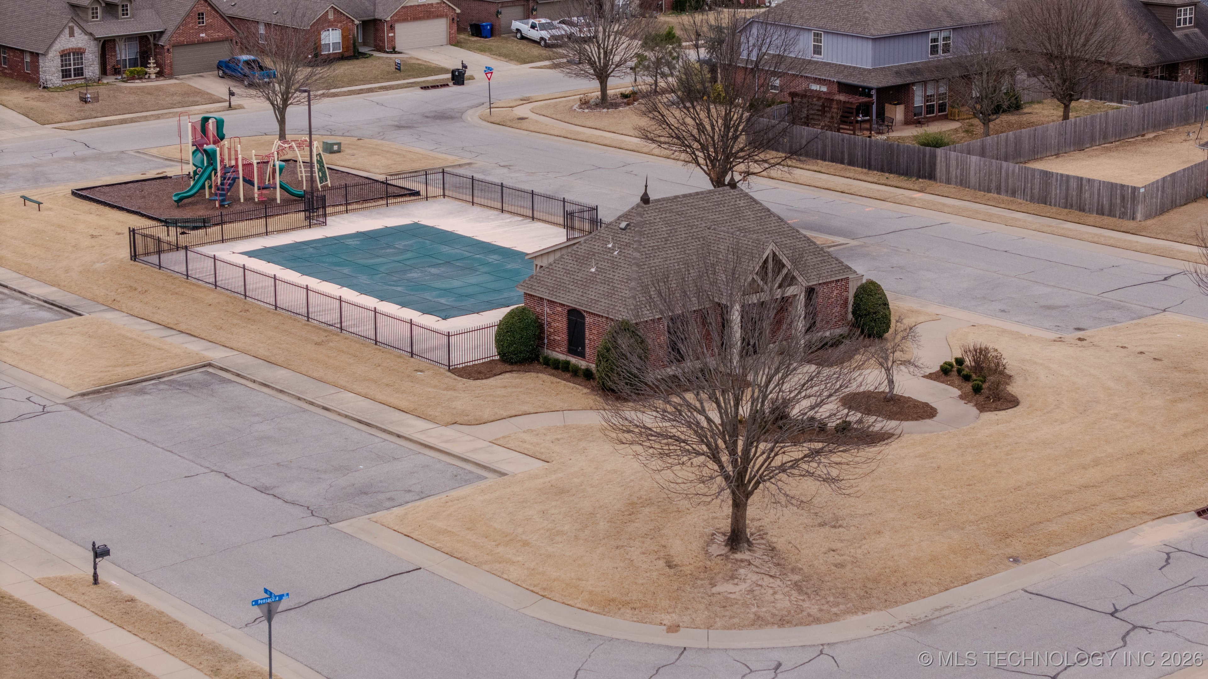 2604 W Natchez Street Property Photo 30