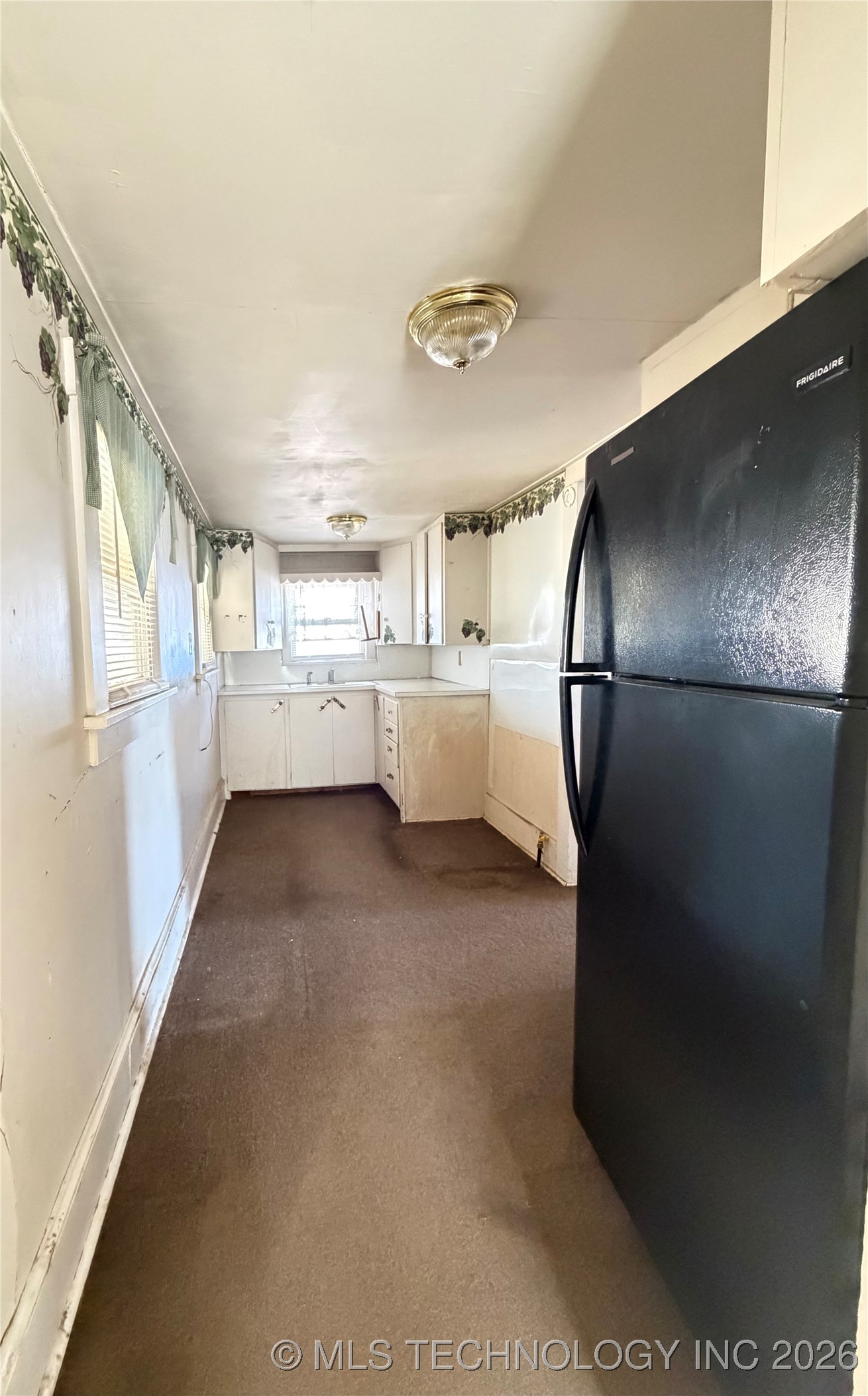 409 S Bristow Avenue Property Photo 10