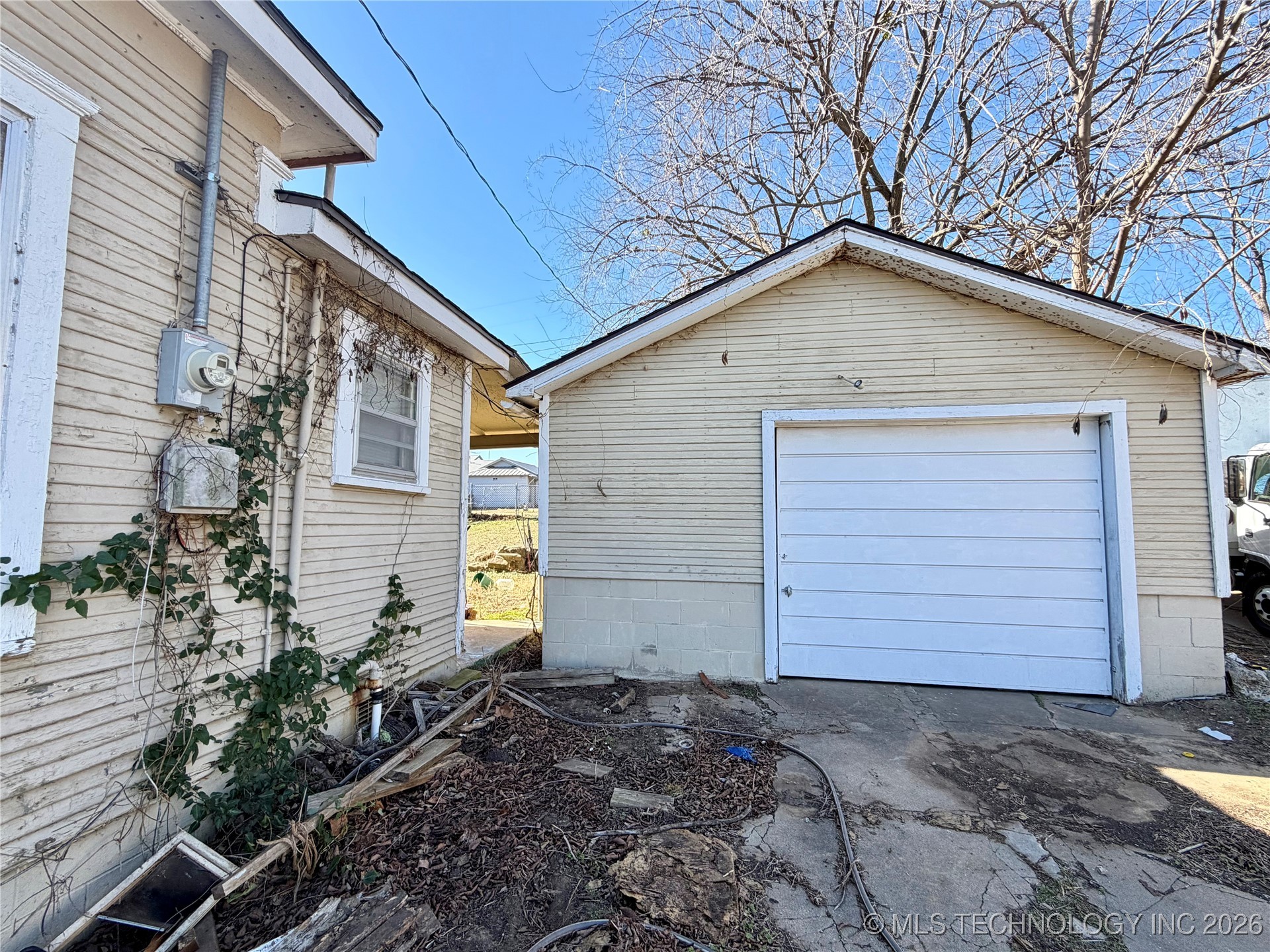 409 S Bristow Avenue Property Photo 23