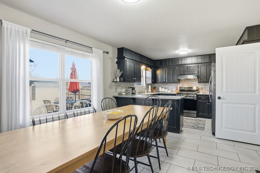 1913 Glendale Road Property Photo 10