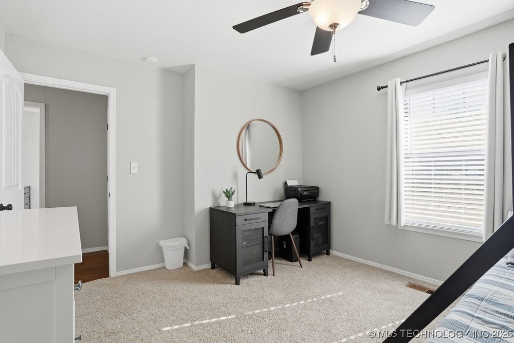 1913 Glendale Road Property Photo 18