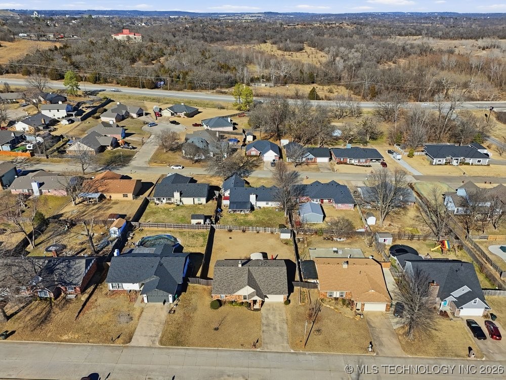 1913 Glendale Road Property Photo 34