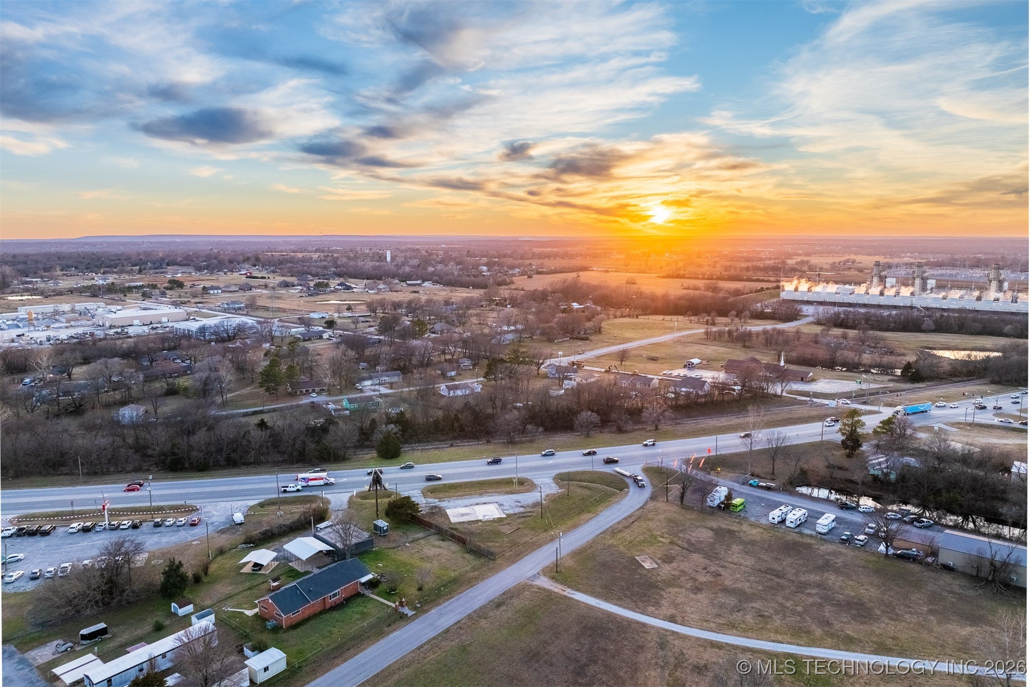 25901 E 51 Highway Property Photo 11