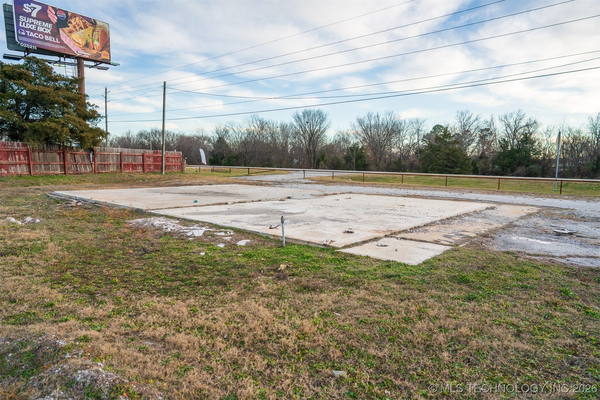 25901 E 51 Highway Property Photo 33