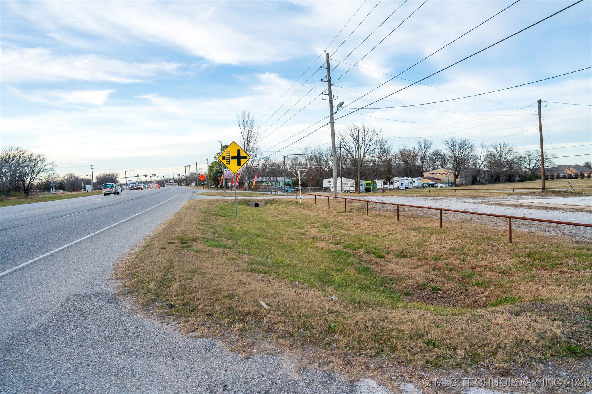 25901 E 51 Highway Property Photo 37