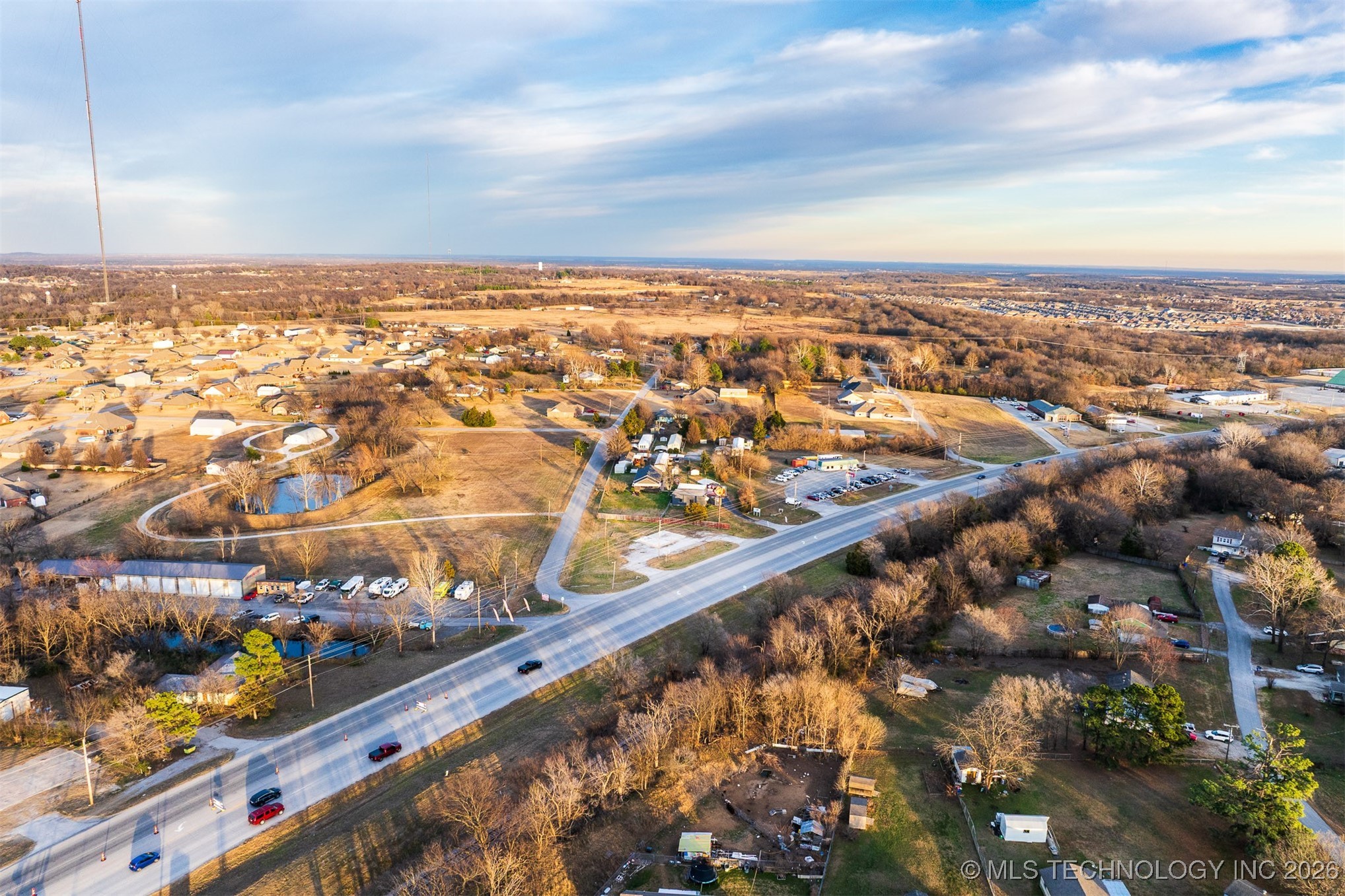 25901 E 51 Highway Property Photo 55