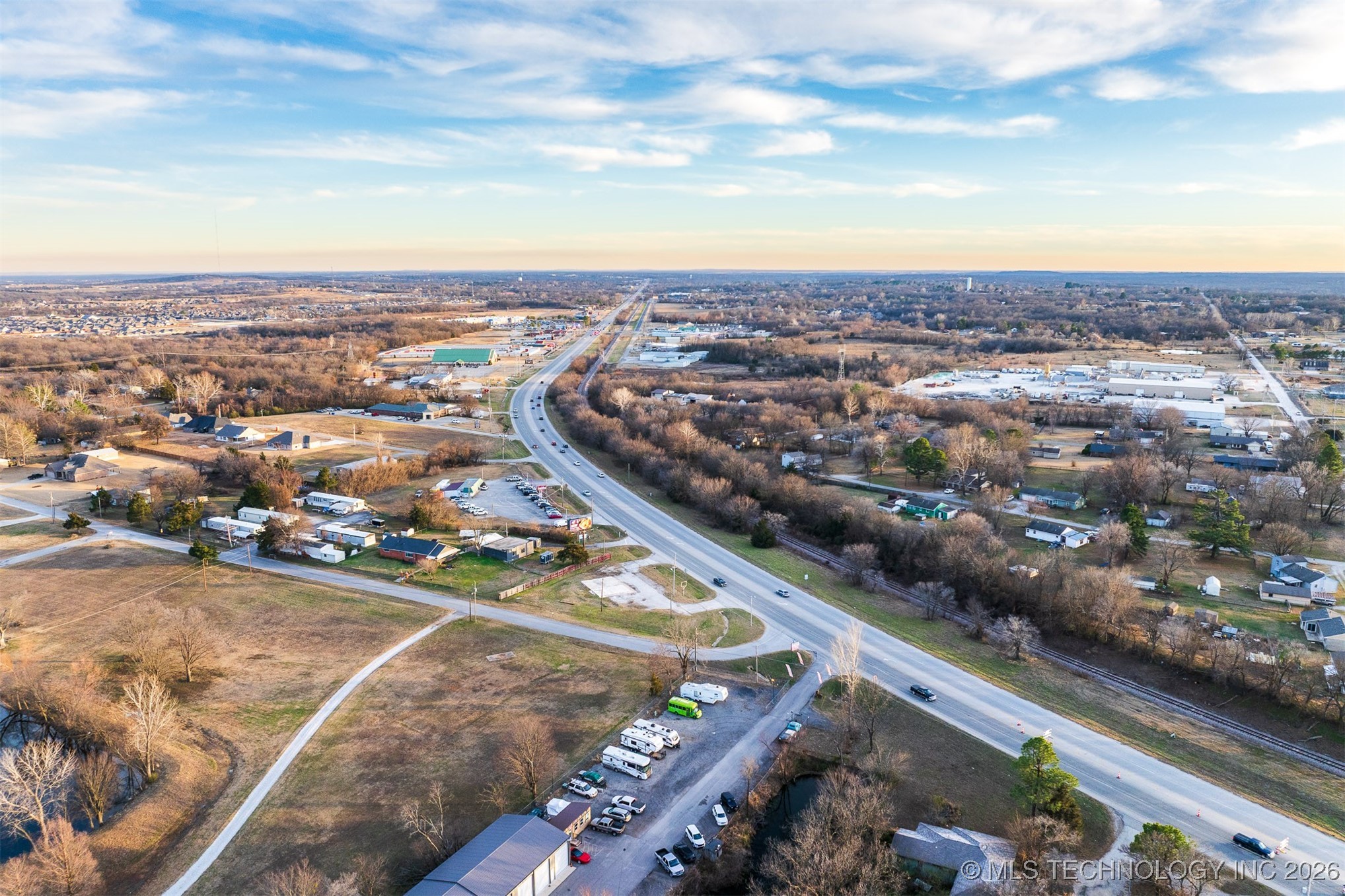 25901 E 51 Highway Property Photo 57