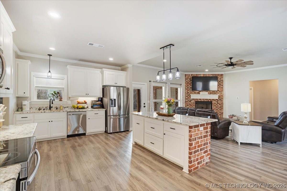 2086 N Ranchette Road Property Photo 14