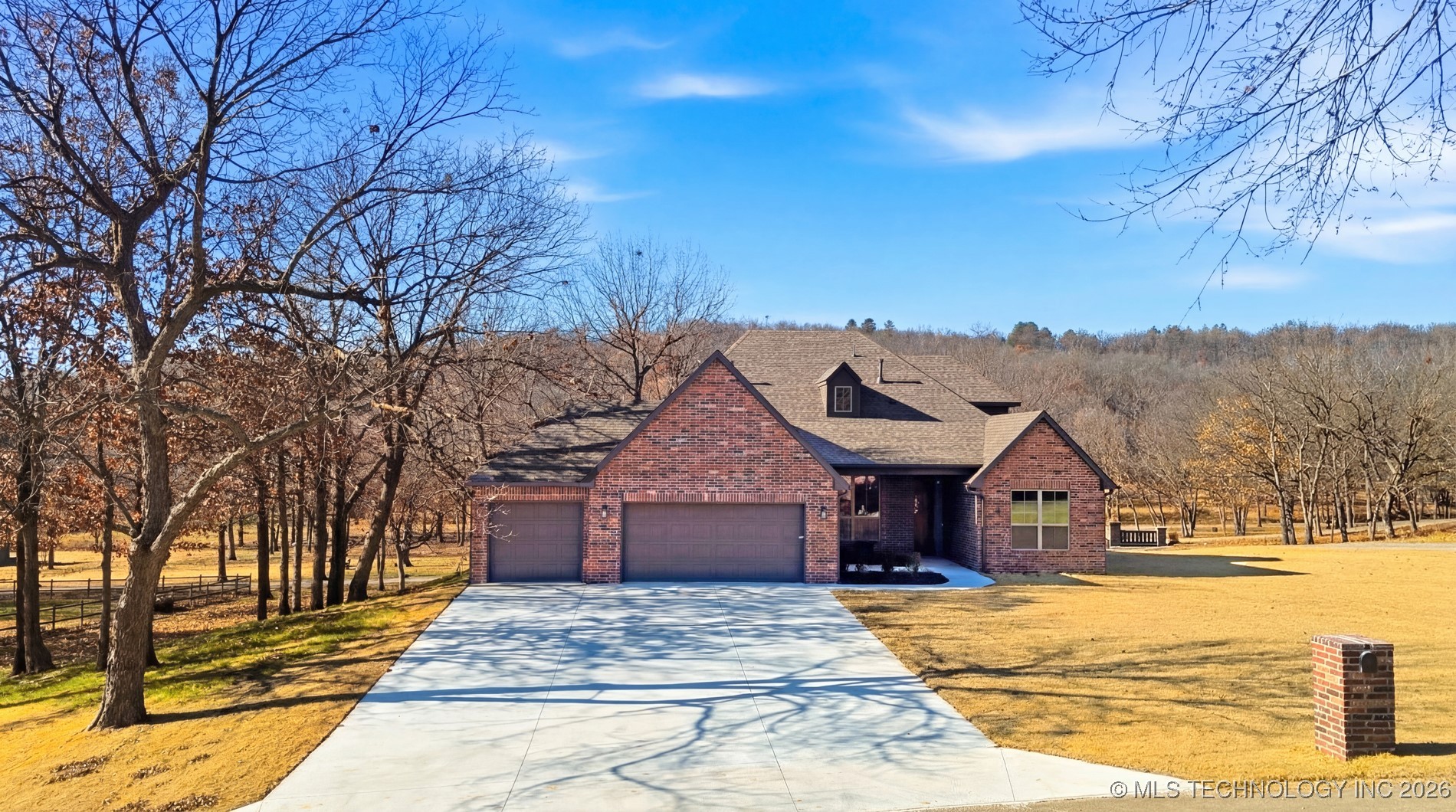 15971 Munson Court Property Photo 1