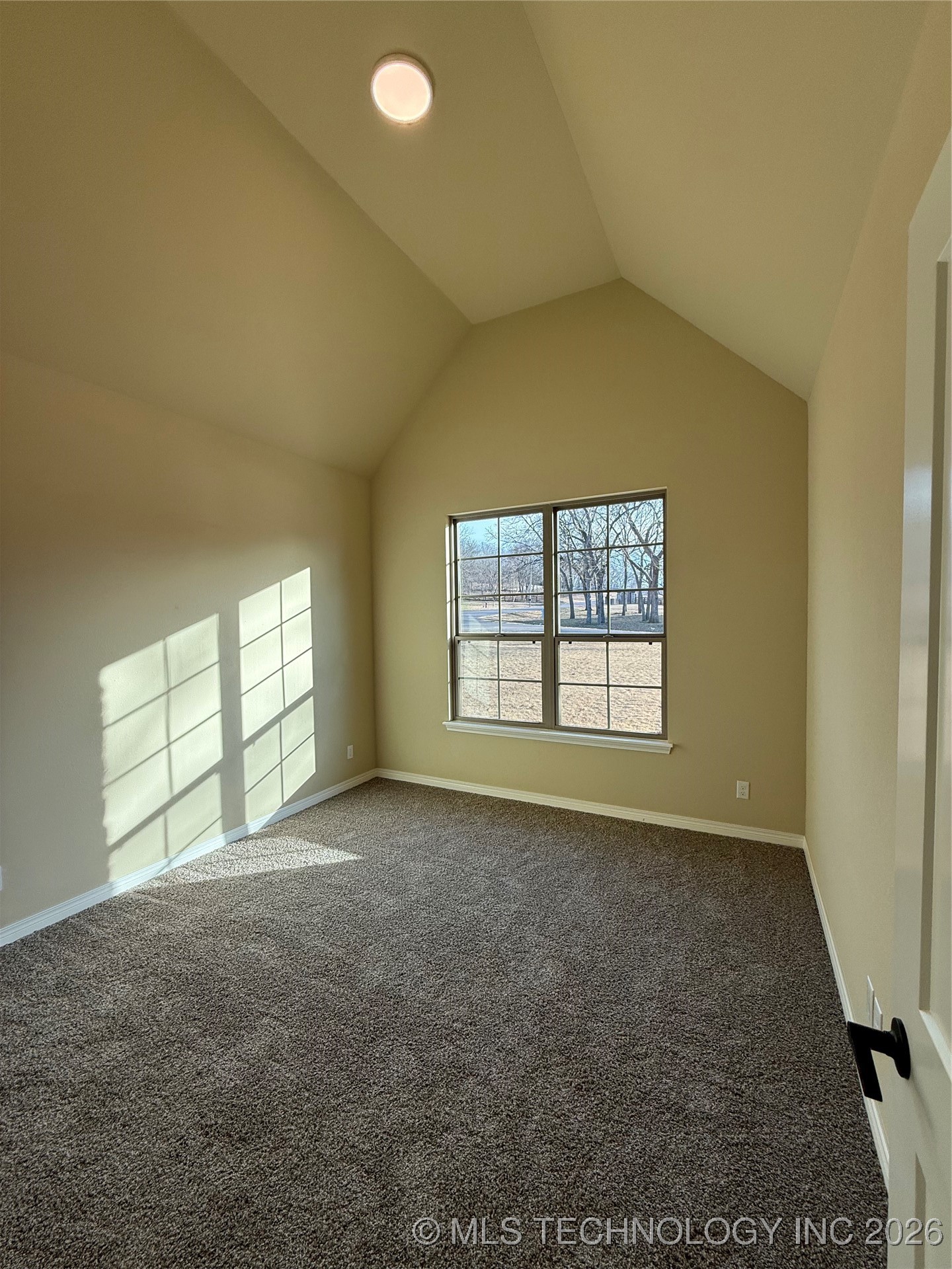 15971 Munson Court Property Photo 20