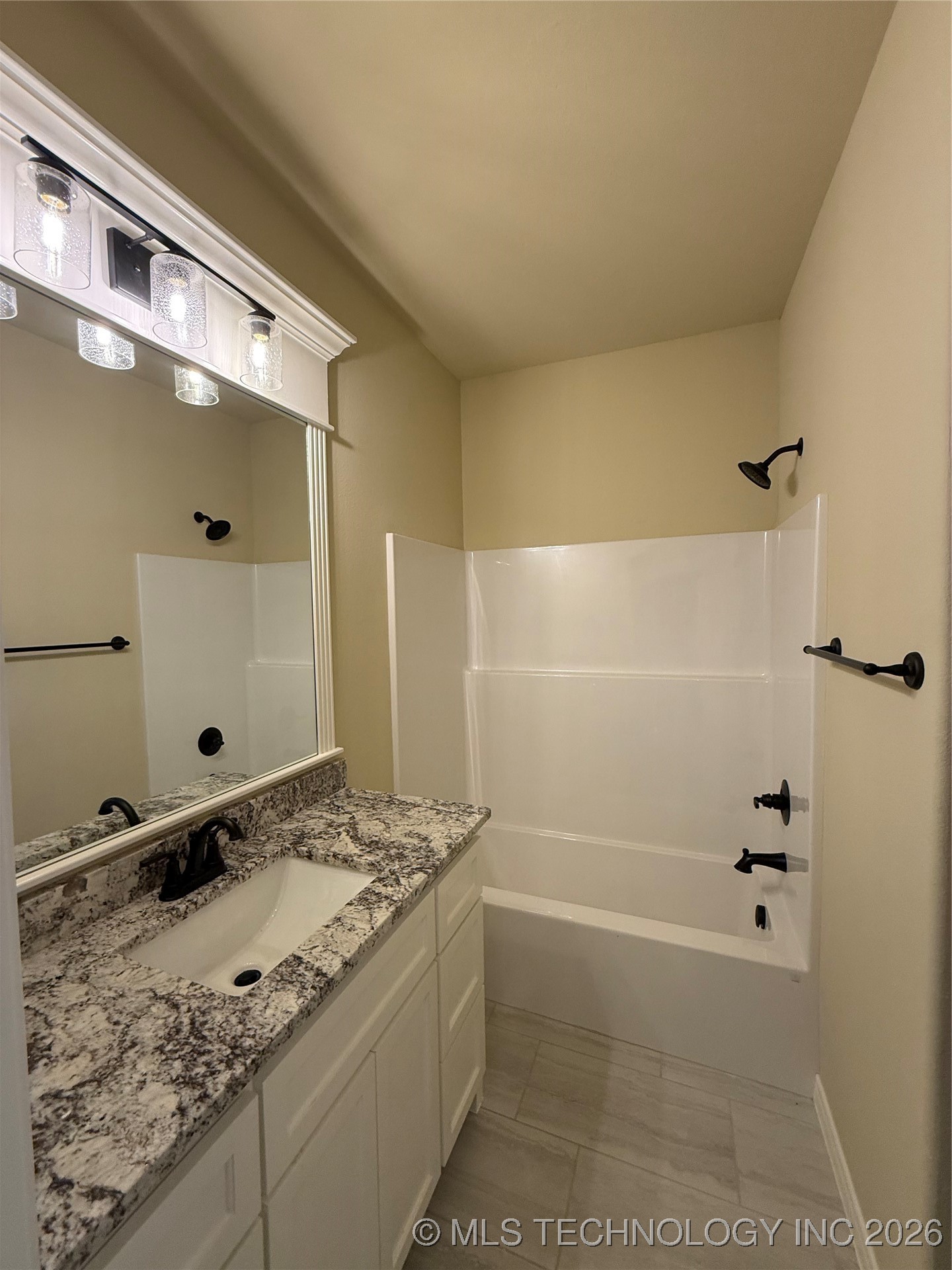 15971 Munson Court Property Photo 21